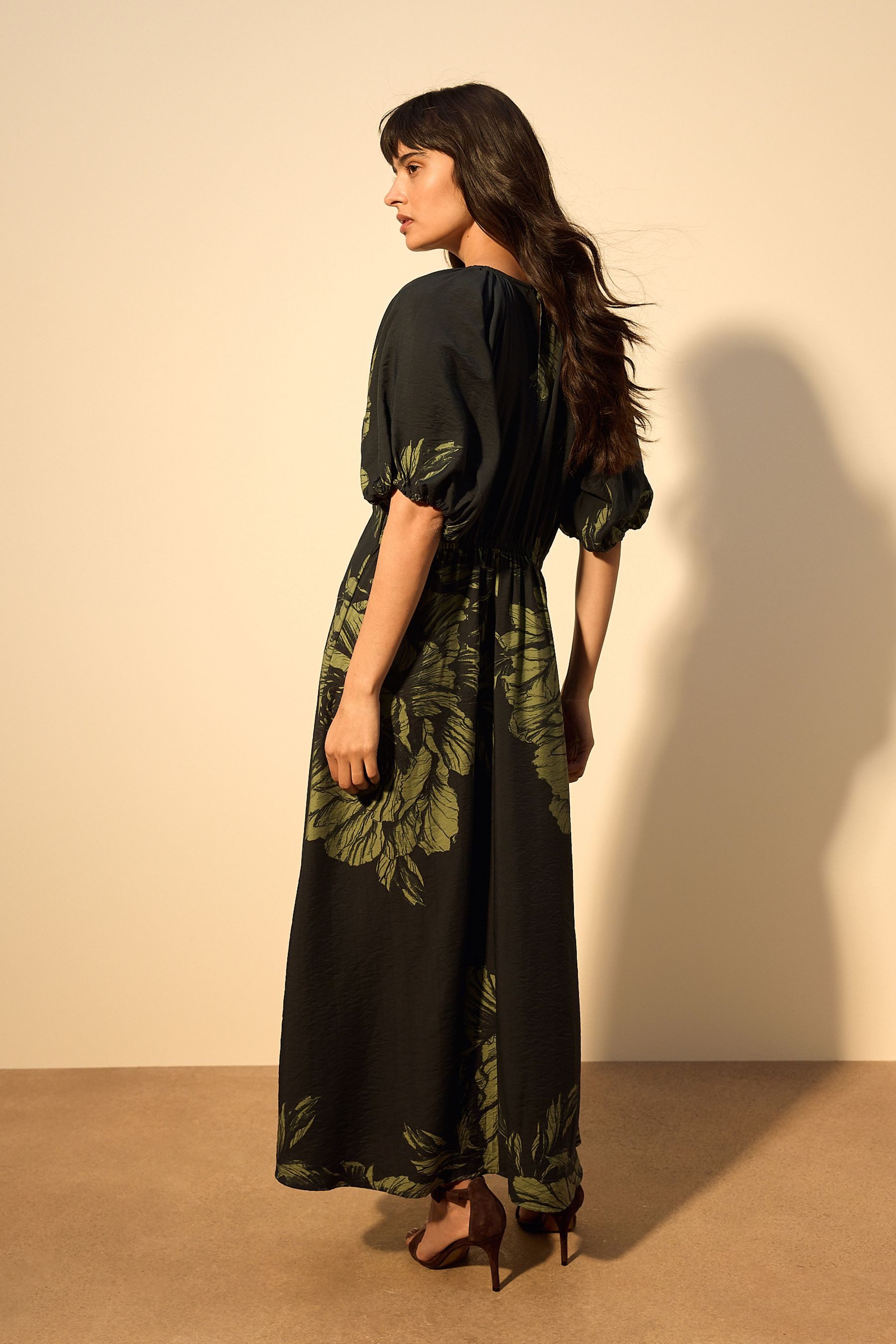 Next Midikleid Midikleid mit Puffärmeln (1-tlg) günstig online kaufen