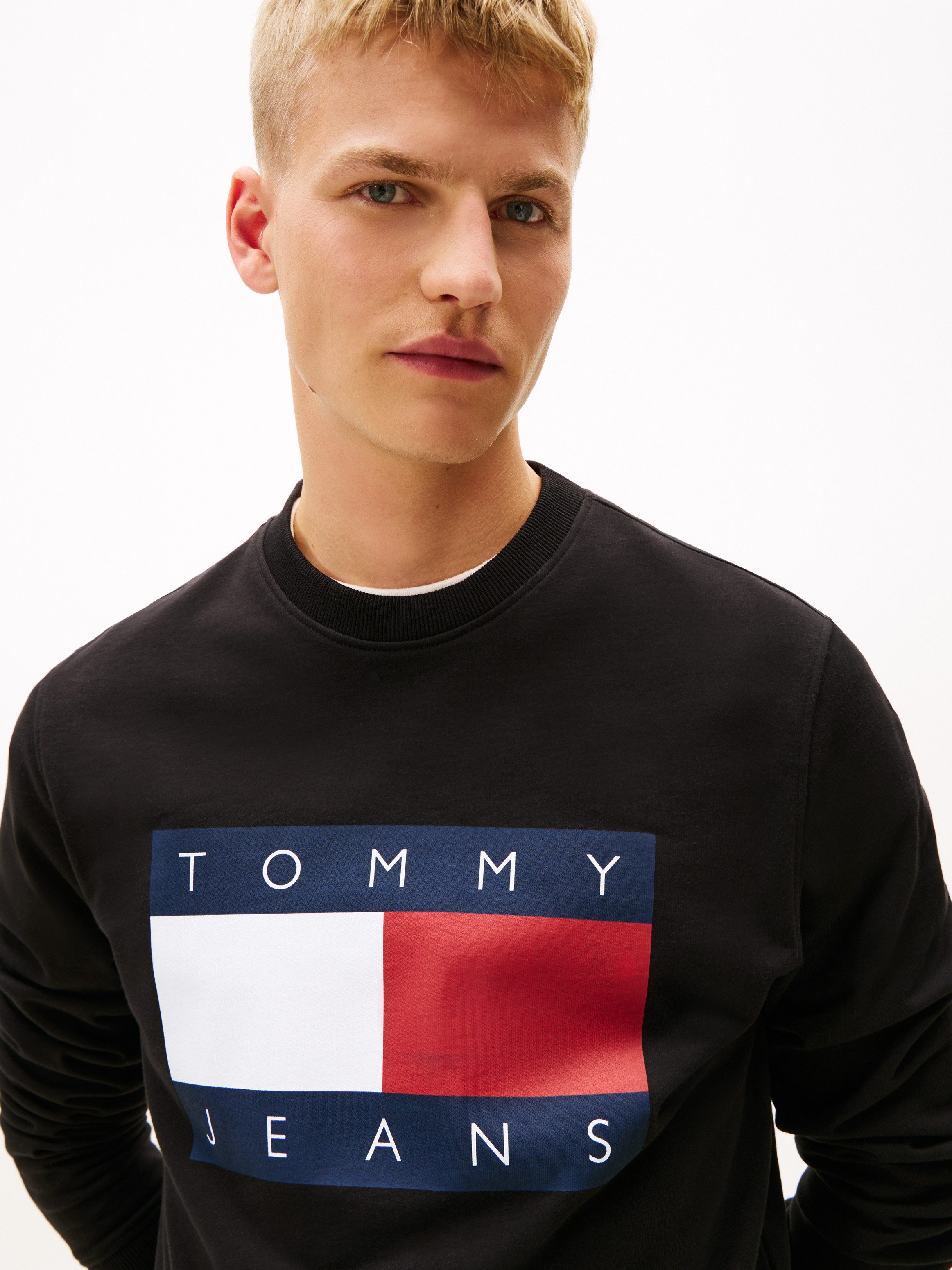 Tommy Jeans Sweatshirt TJM BIG FLAG CREWNECK regular fit günstig online kaufen