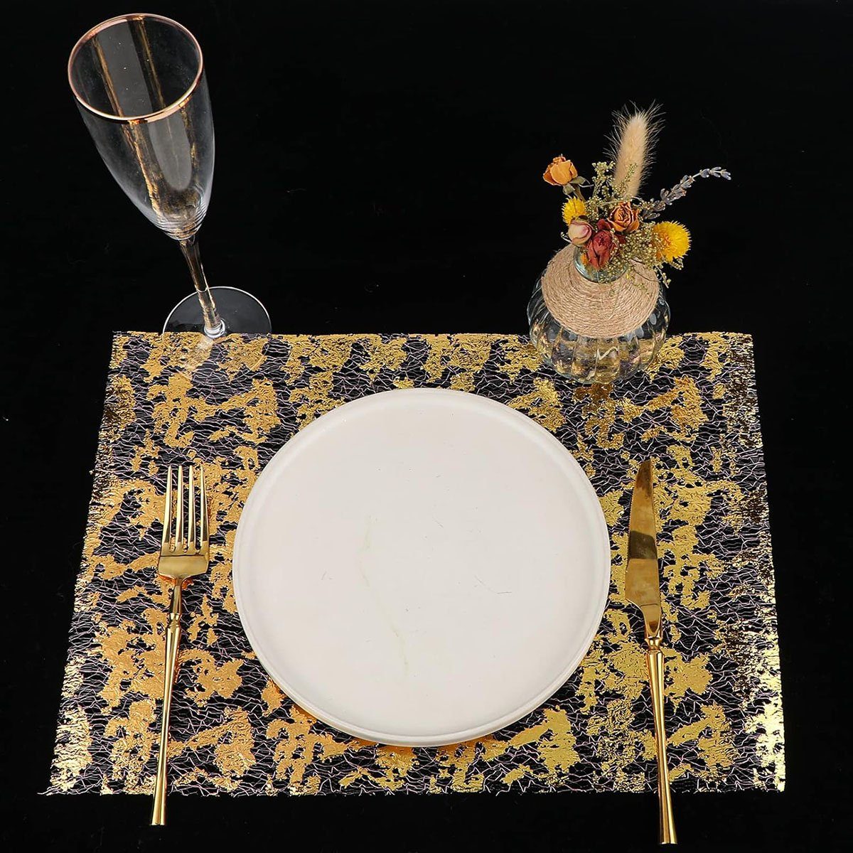 CTGtree Tischläufer Polyester golden mit glänzend Tischband in Beschicht