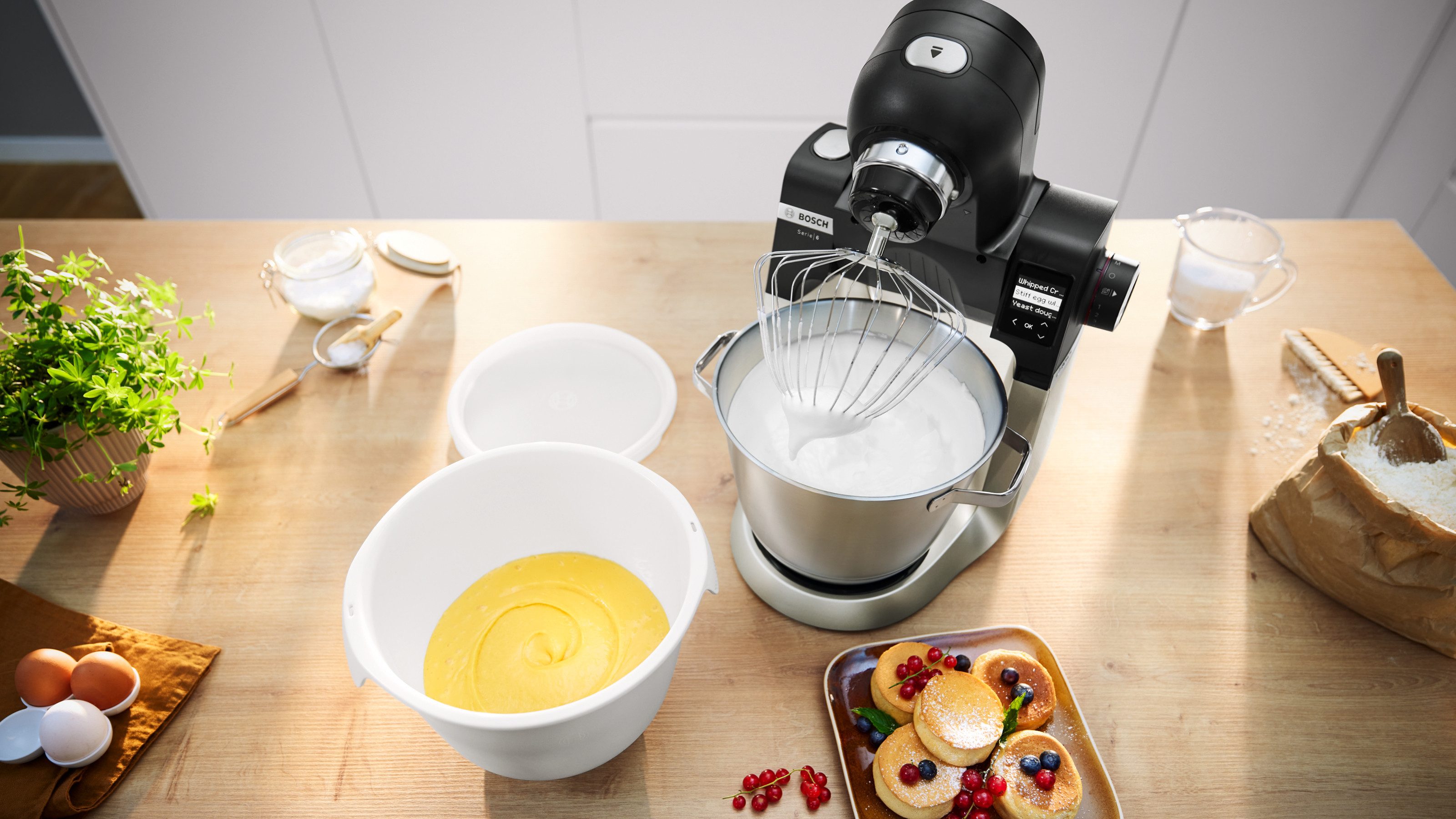 BOSCH Küchenmaschinenschüssel MUZS6KR, Kunststoff, für bis zu 3,5 kg Rührteig, spülmaschinenfest, BPA-frei