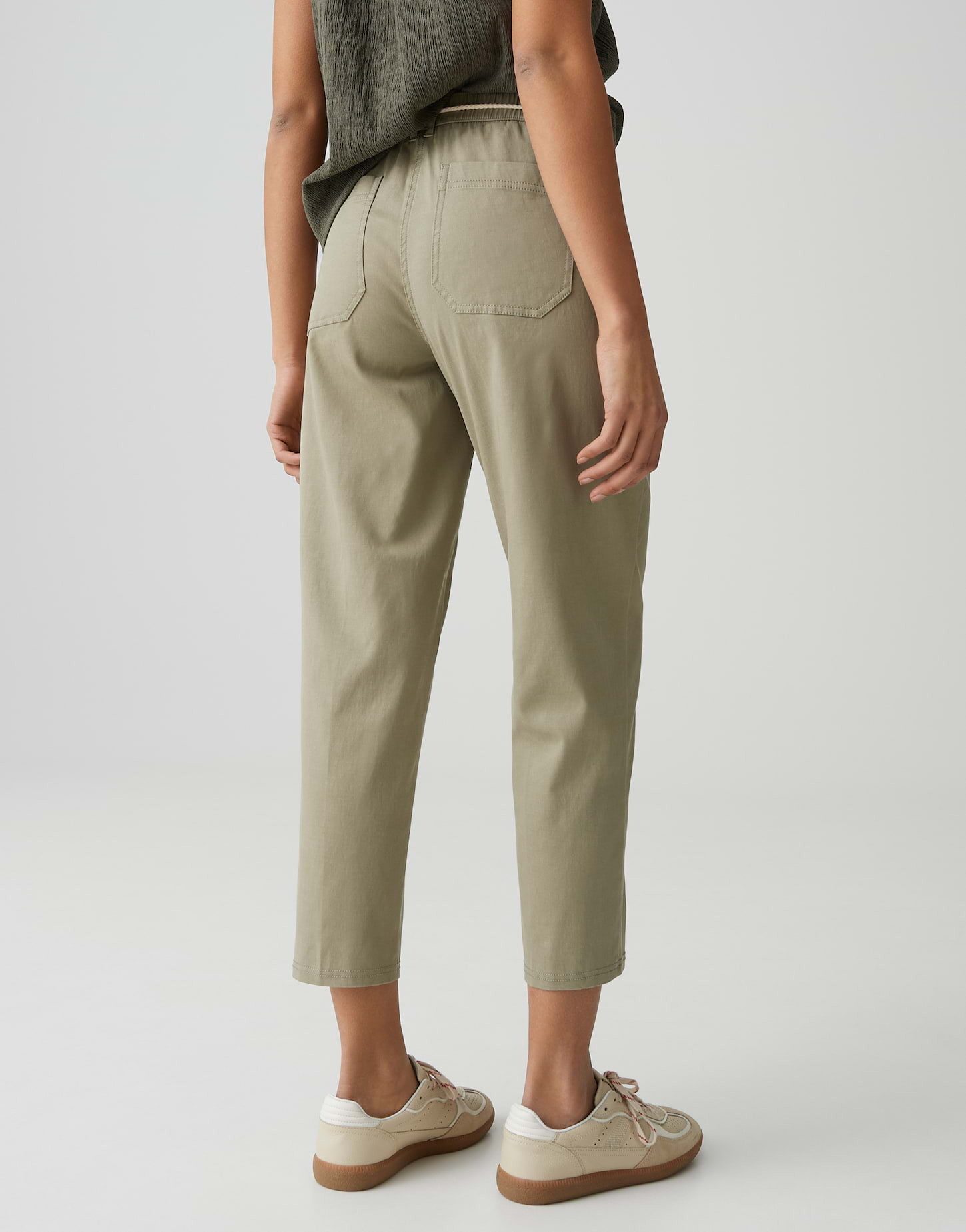 OPUS Cargohose Mynea aus leichter Webware mit Twillstruktur Ideal für entspannte Casual Looks im Alltag