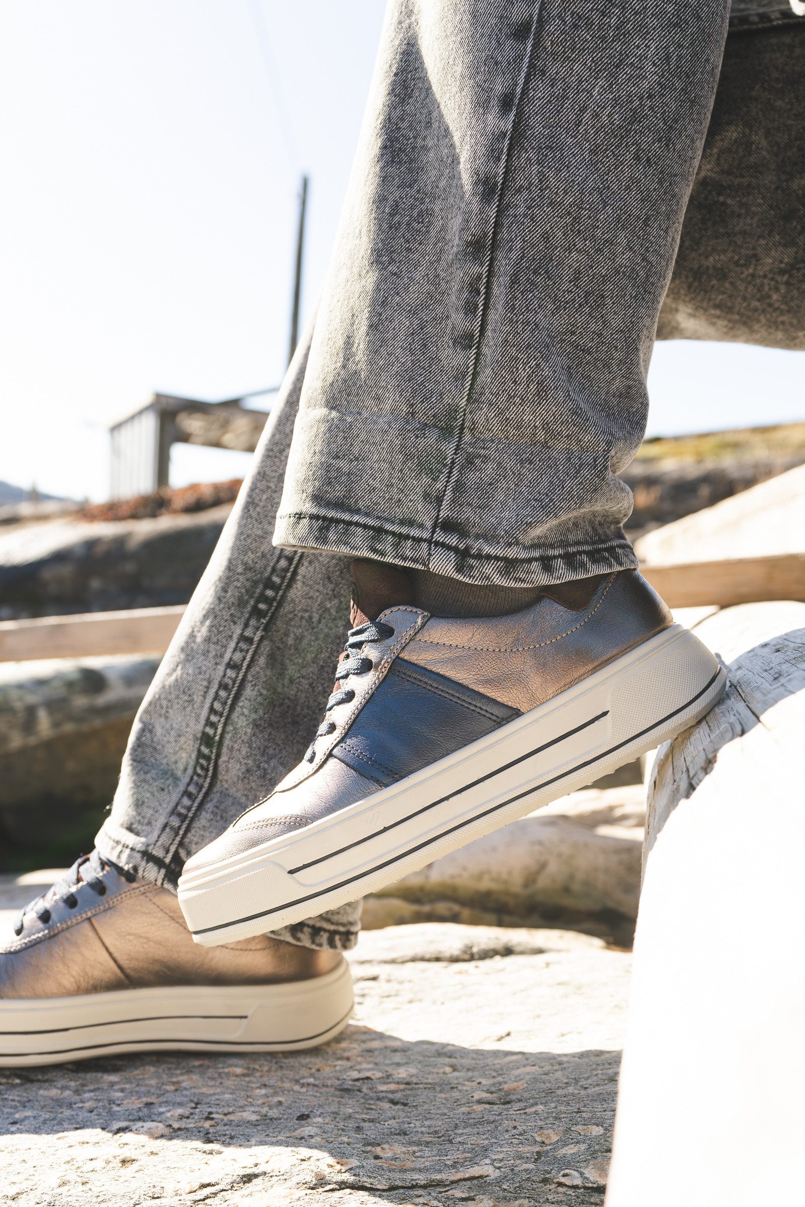 Ara CANBERRA Plateausneaker Plateausneaker, Schnürschuh im Metallic Look, H günstig online kaufen