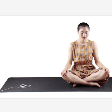 Cosmowaves Yogamatte - Zum Erden des Körpers bei Yoga-, Meditation-, Dehnübungen (Größe 61cm x 183cm), inkl. Erdungskabel und Erdungsstecker DE