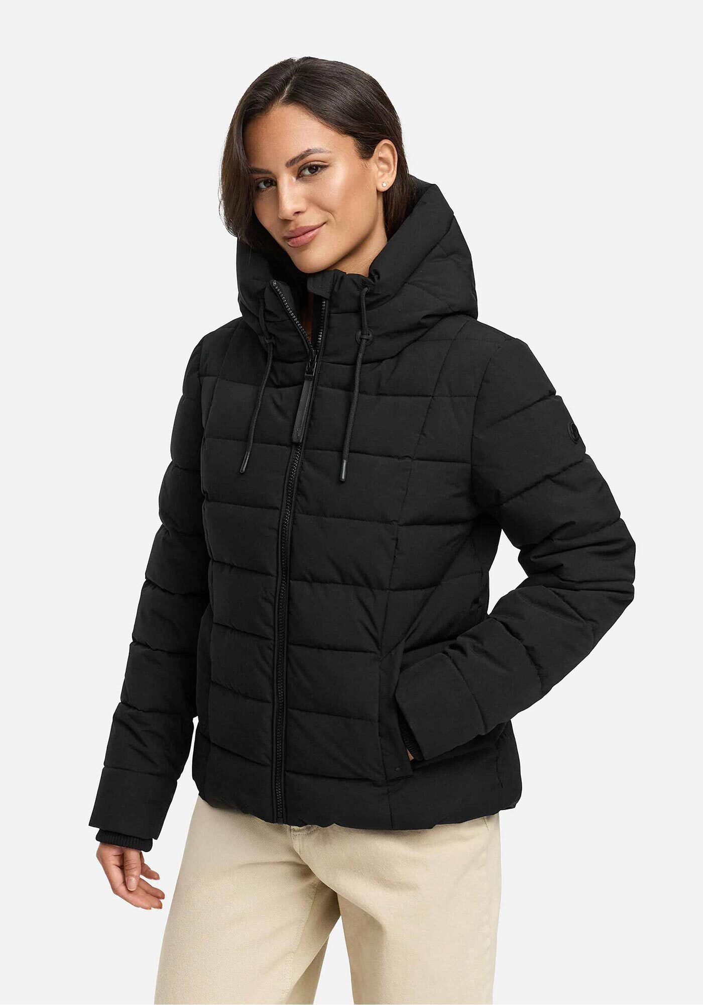 Marikoo Winterjacke Tayenaa mit schmaler Steppung und extra hohem Kragen