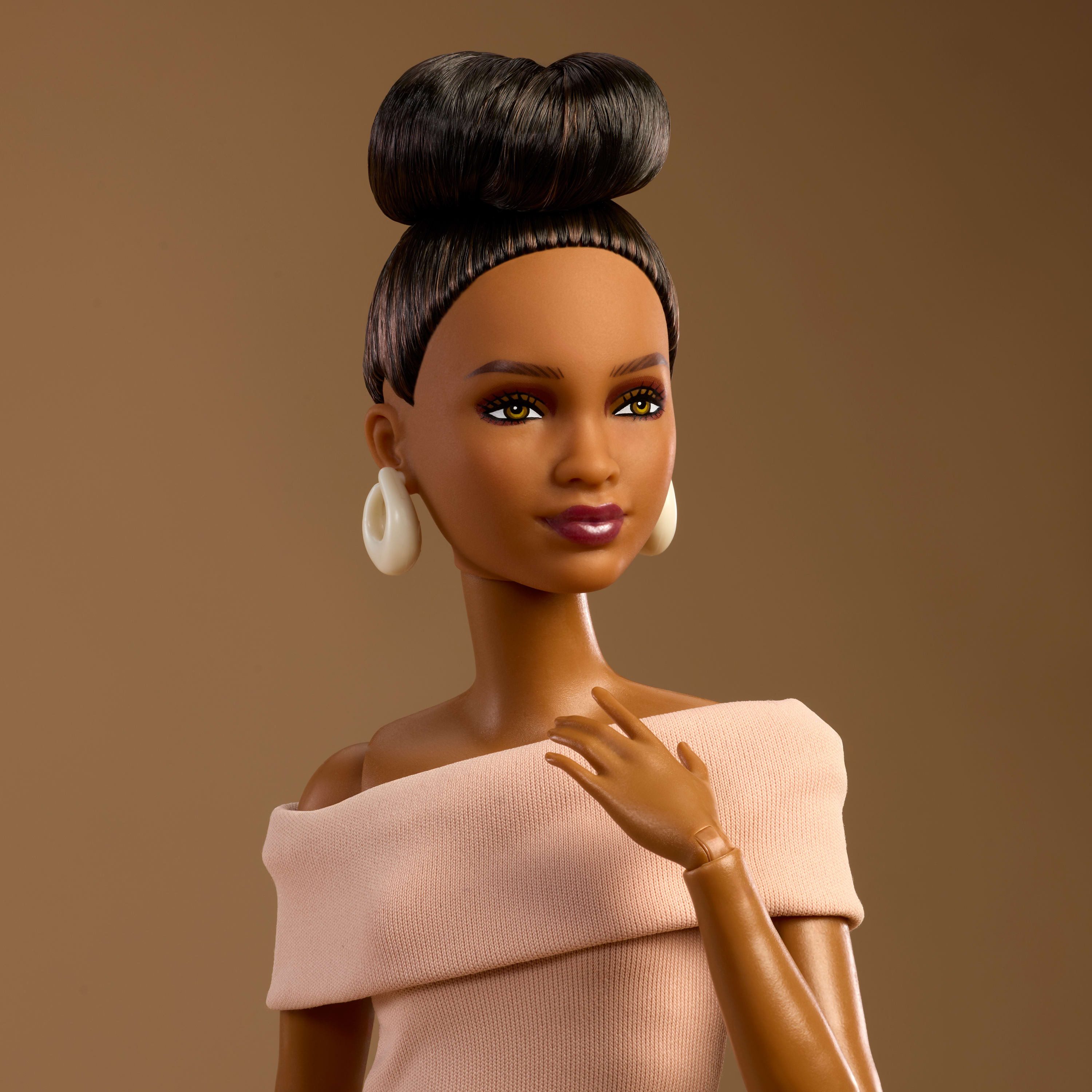 Barbie Anziehpuppe Signature Barbie Petite Basics 08