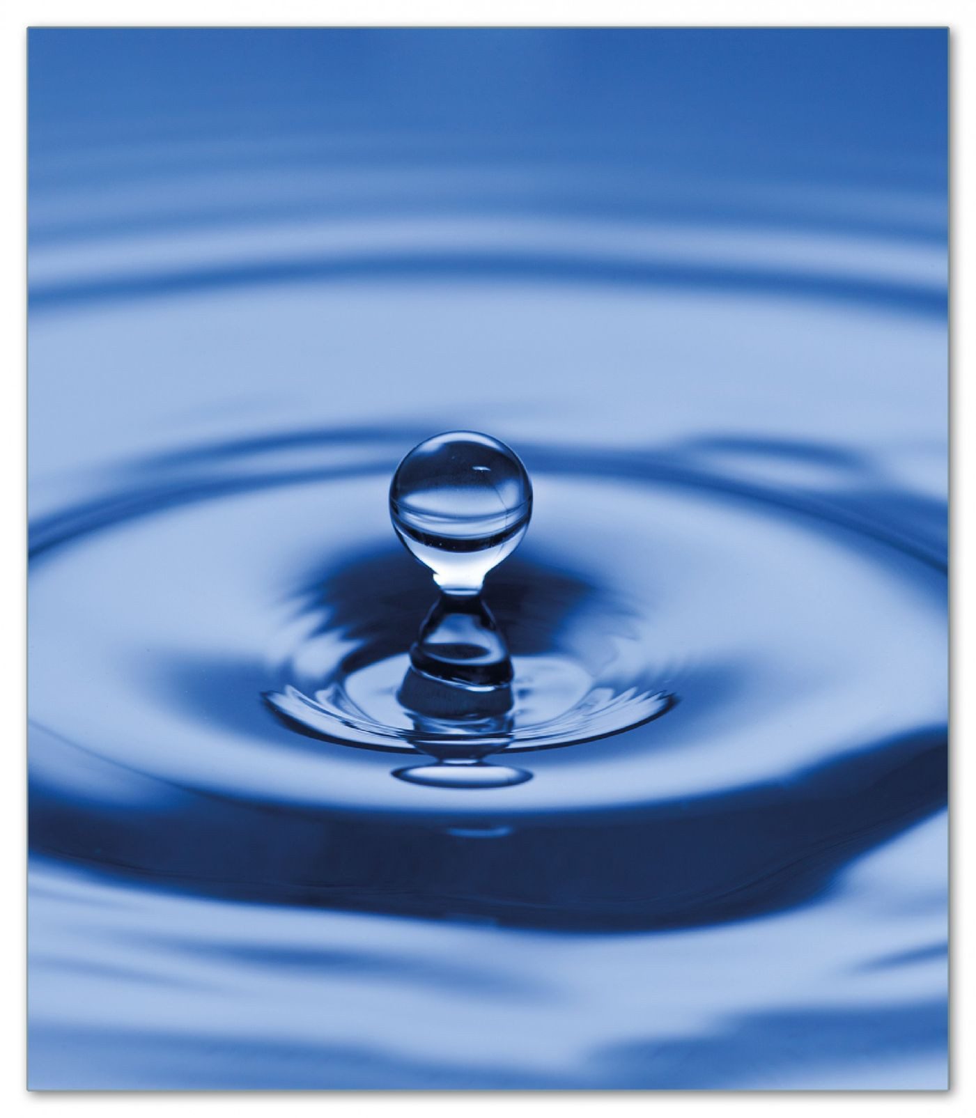 Wallario Herd-Abdeckplatte Wassertropfen im blauen Wasser, ESG-Sicherheitsglas, (Glasplatte, 1 tlg., inkl. 5mm Noppen), verschiedene Größen