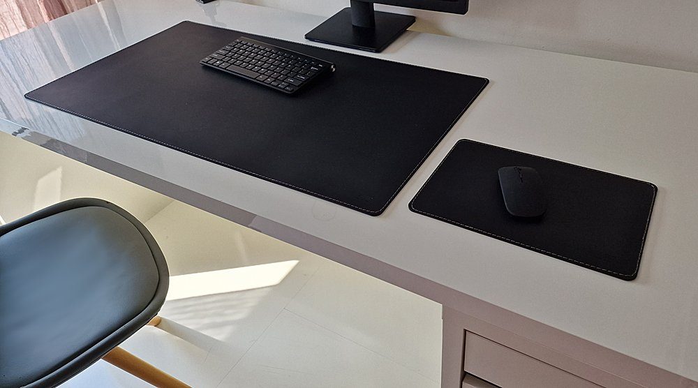 Profi Mats Schreibtischunterlage Schreibtischunterlage Blankleder Vollleder 80x45cm mit Mauspad