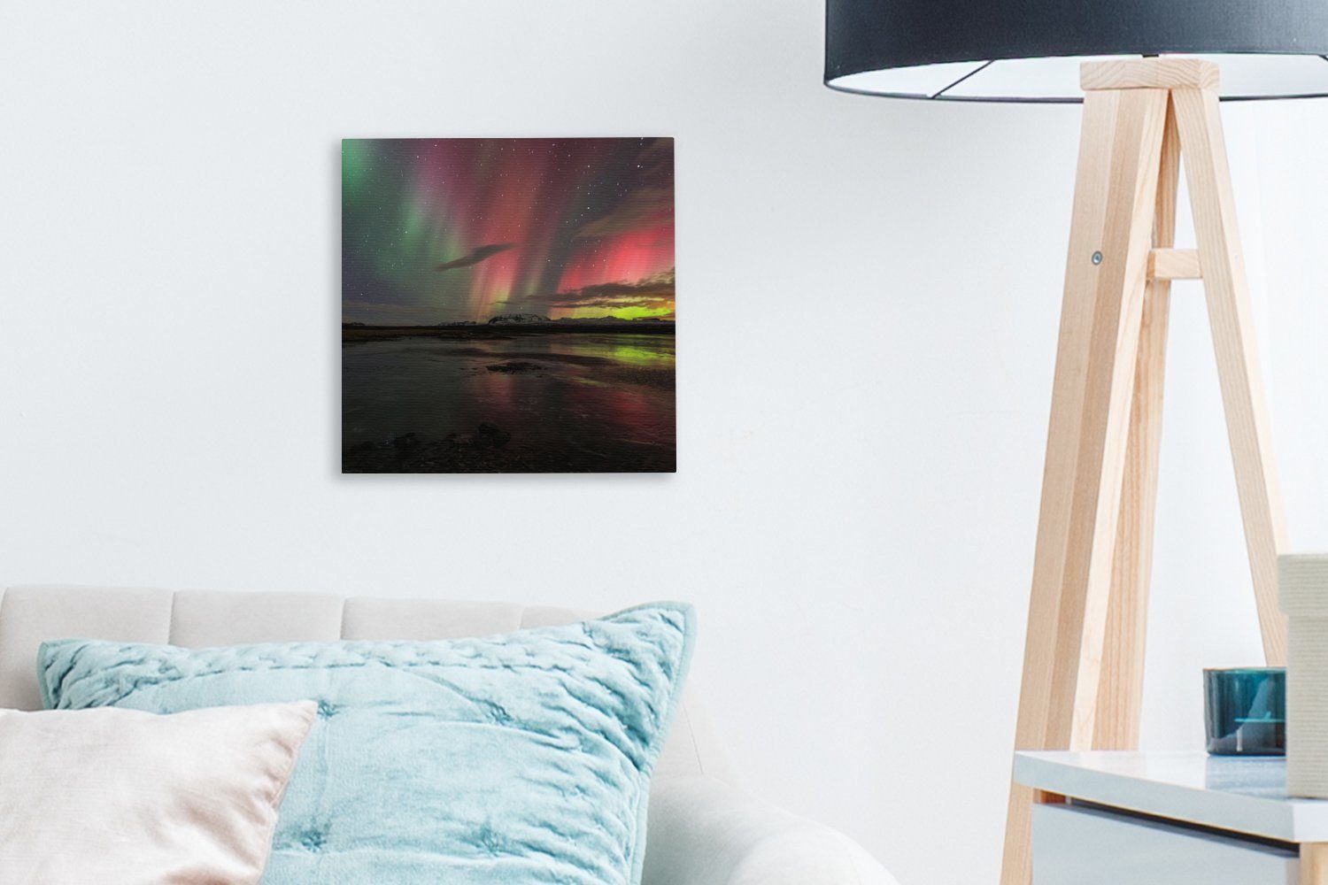 Wohnzimmer OneMillionCanvasses® Leinwand Schlafzimmer für bunt Leinwandbild Bilder Nordlichter - Island - St), Farben, (1