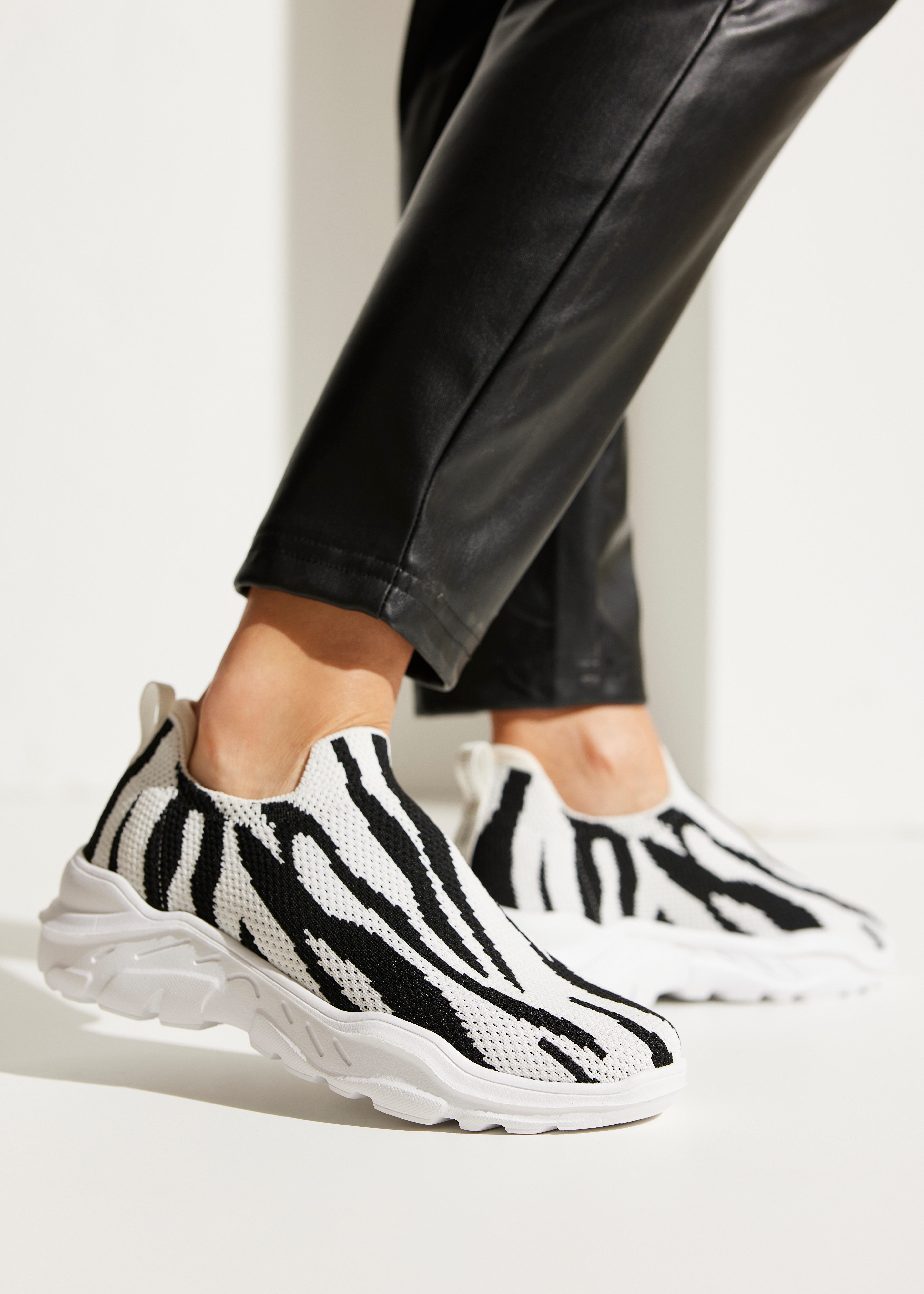 French Connection Sneaker Slipper, Halbschuh, Freizeitschuh zum Reinschlüpf günstig online kaufen