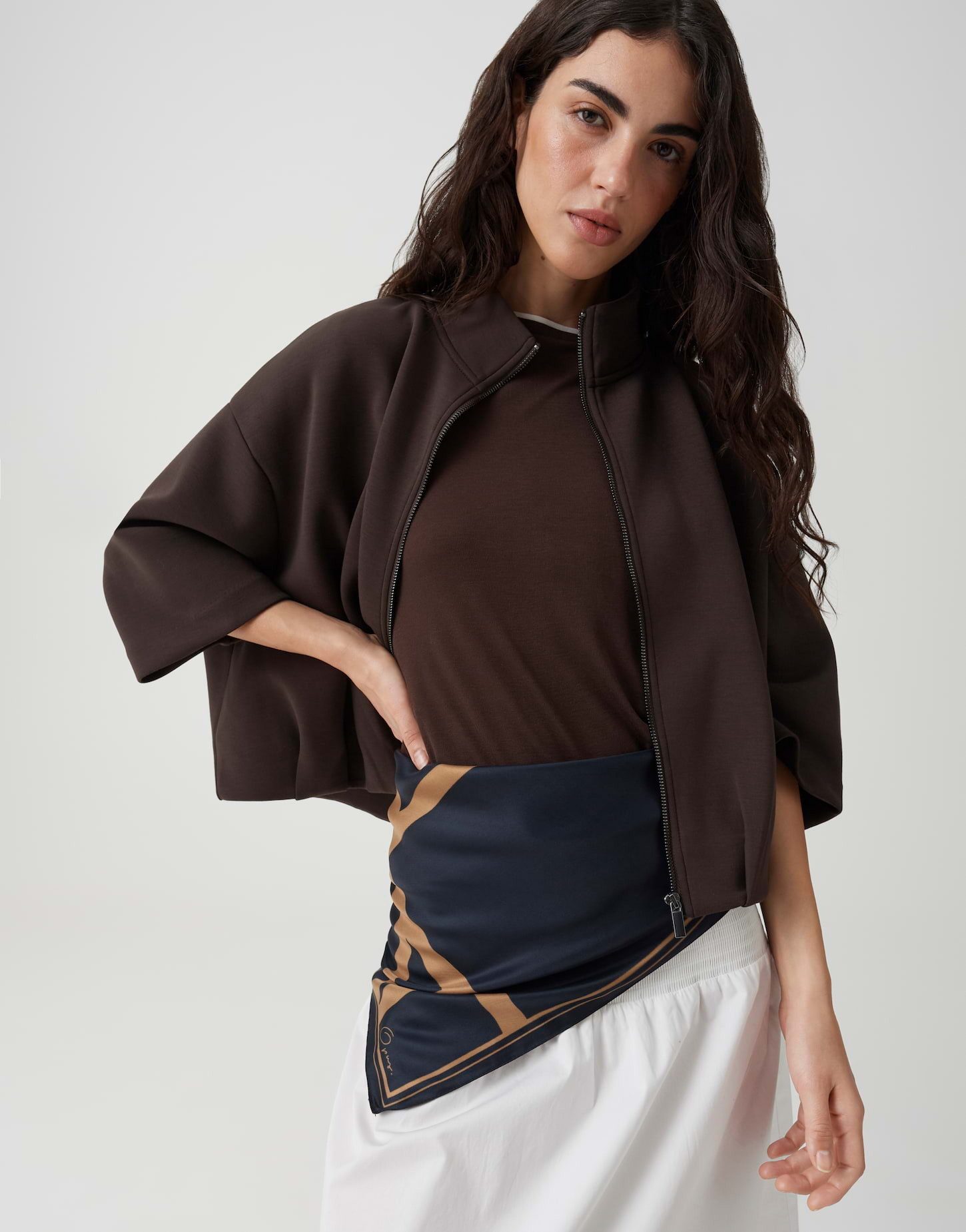 OPUS Halstuch aus Satin mit grafischem Muster, Fließender Fall mit modernem Statement Look