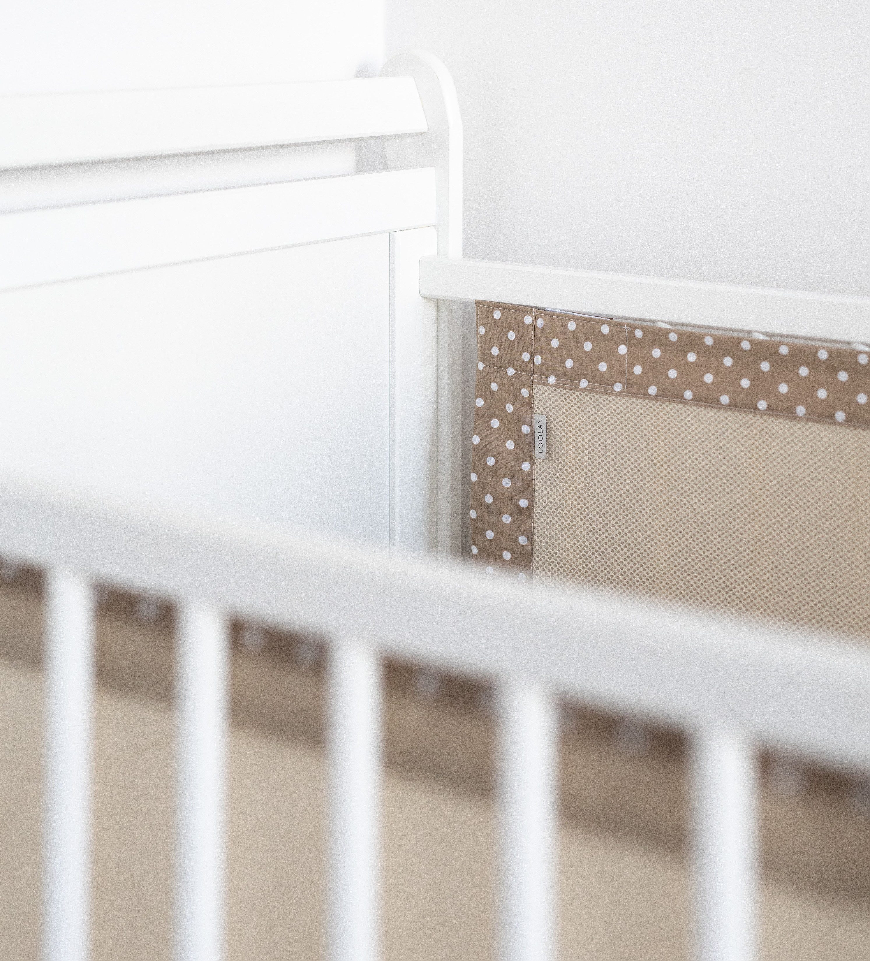Loolay Babybett Bettumrandung Mesh atmungsaktiv 120x60/140x70 cm für Gitterbett, 2-tlg. Set 5 mm Netzstoff Schutz Klettverschluss europäische Stoffe