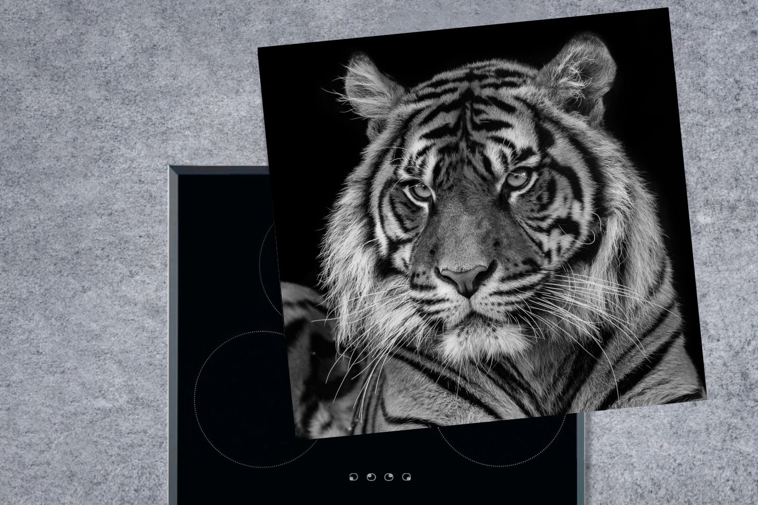 Vinyl, Tierprofil Ceranfeldabdeckung, cm, küche Weiß, tlg), Sumatra-Tiger Schwarz Arbeitsplatte (1 und MuchoWow für 78x78 Herdblende-/Abdeckplatte in
