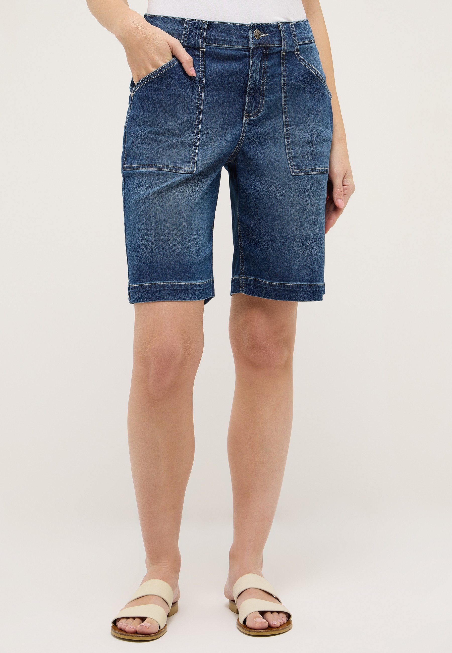 ANGELS Jeansshorts LIA URBAN im Five-Pocket Style