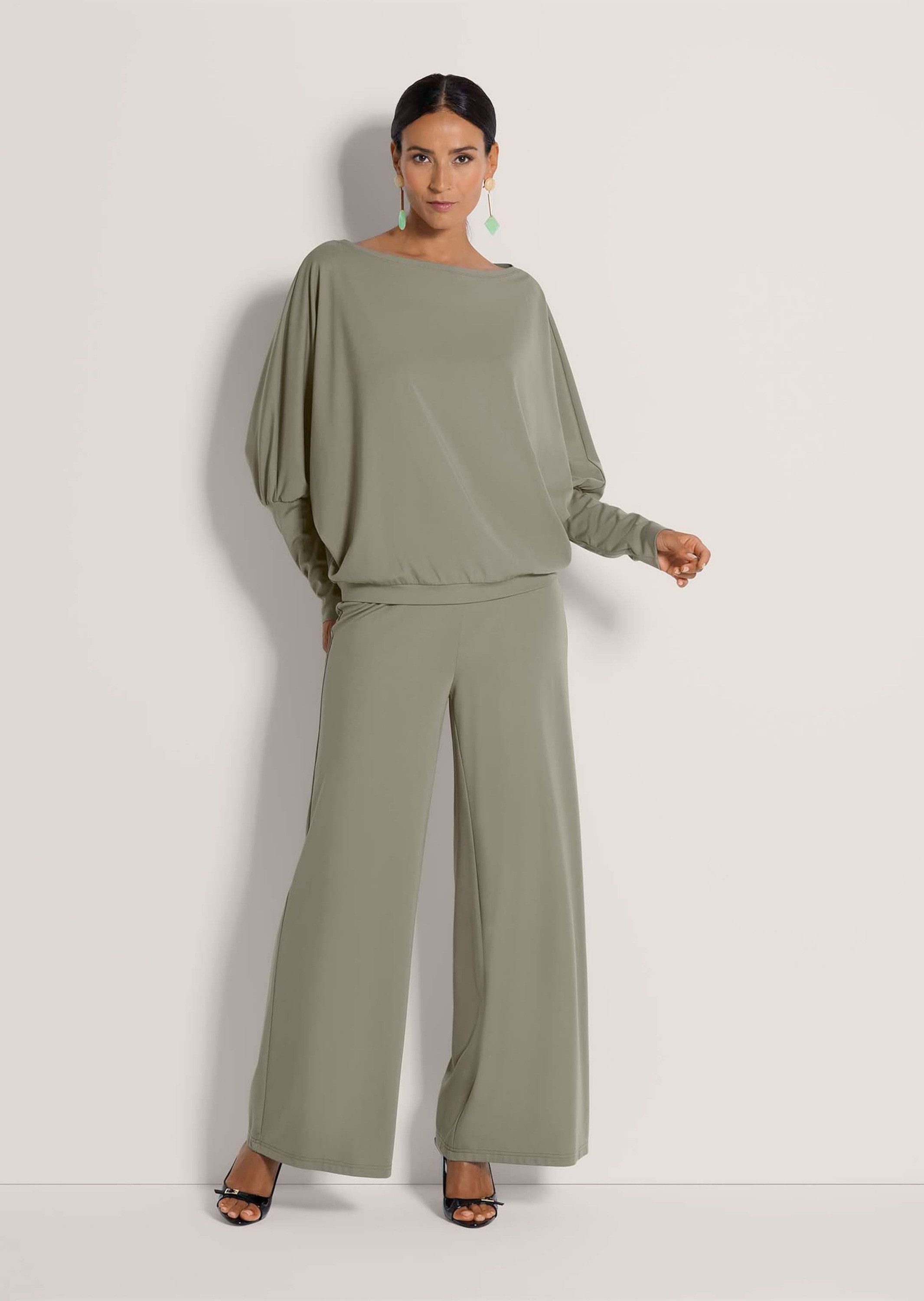 MADELEINE Langarmshirt Lockeres Longsleeve mit Fledermausärmeln Elegantes Shirt mit U-Boot-Ausschnitt mit Elasthan-Anteil