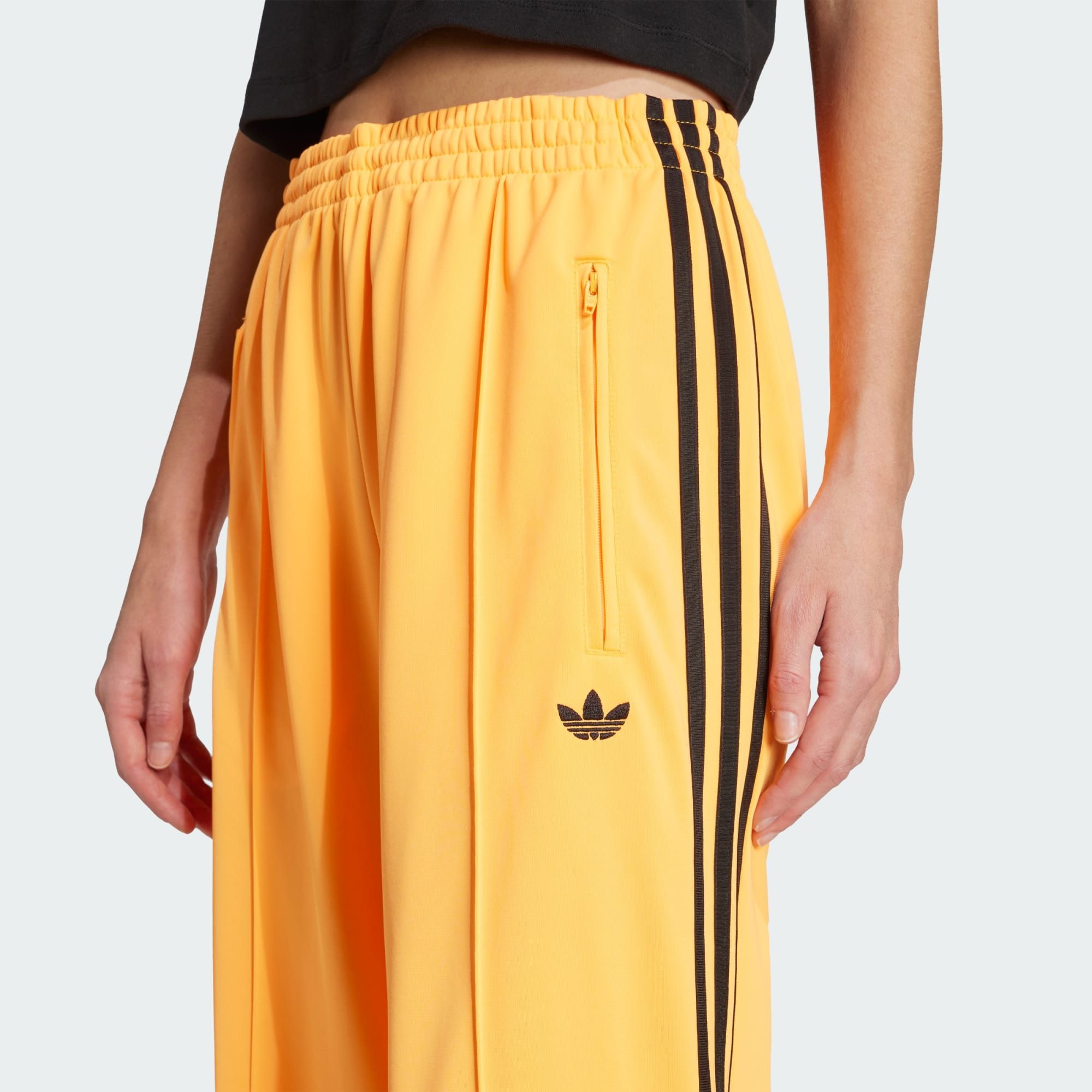 adidas Originals Jogginghose ADICOLOR CLASSIC FIREBIRD LOOSE TRAININGSHOSE (1-tlg)
