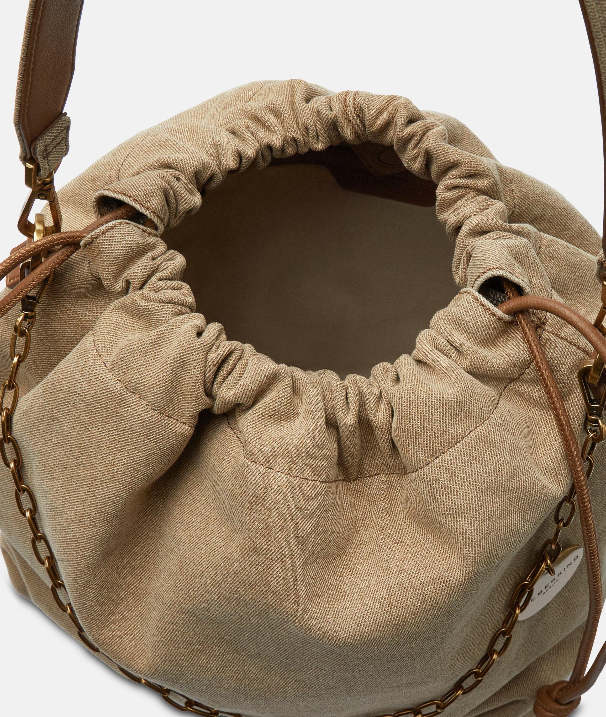 Liebeskind Berlin Schultertasche Denim Lya II Hobo M, Geräumige Beuteltasche aus Denim