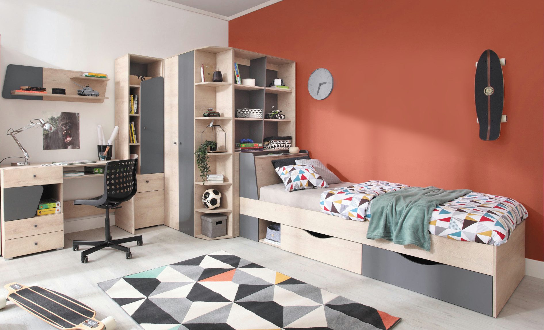 möbel-direkt.de Jugendzimmer-Set Jugendzimmer Danni in Eiche & Anthrazit mit schrägen Fronten, (Komplett Set, 1-tlg., in verschiedenen Varianten oder als Einzelmöbel wählbar), Begehbarer Eckkleiderschrank, schräge Fronten, Metallgriffe