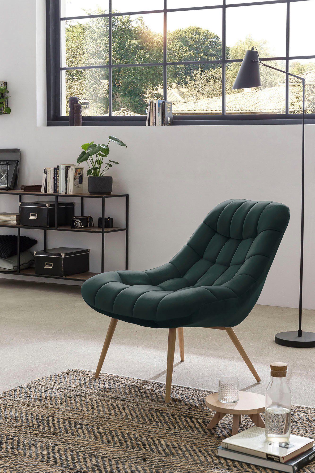 SalesFever Relaxsessel, mit XXL-Steppung, mit schwarzen oder naturfarbenen Beinen grün/holzfarben | Sessel