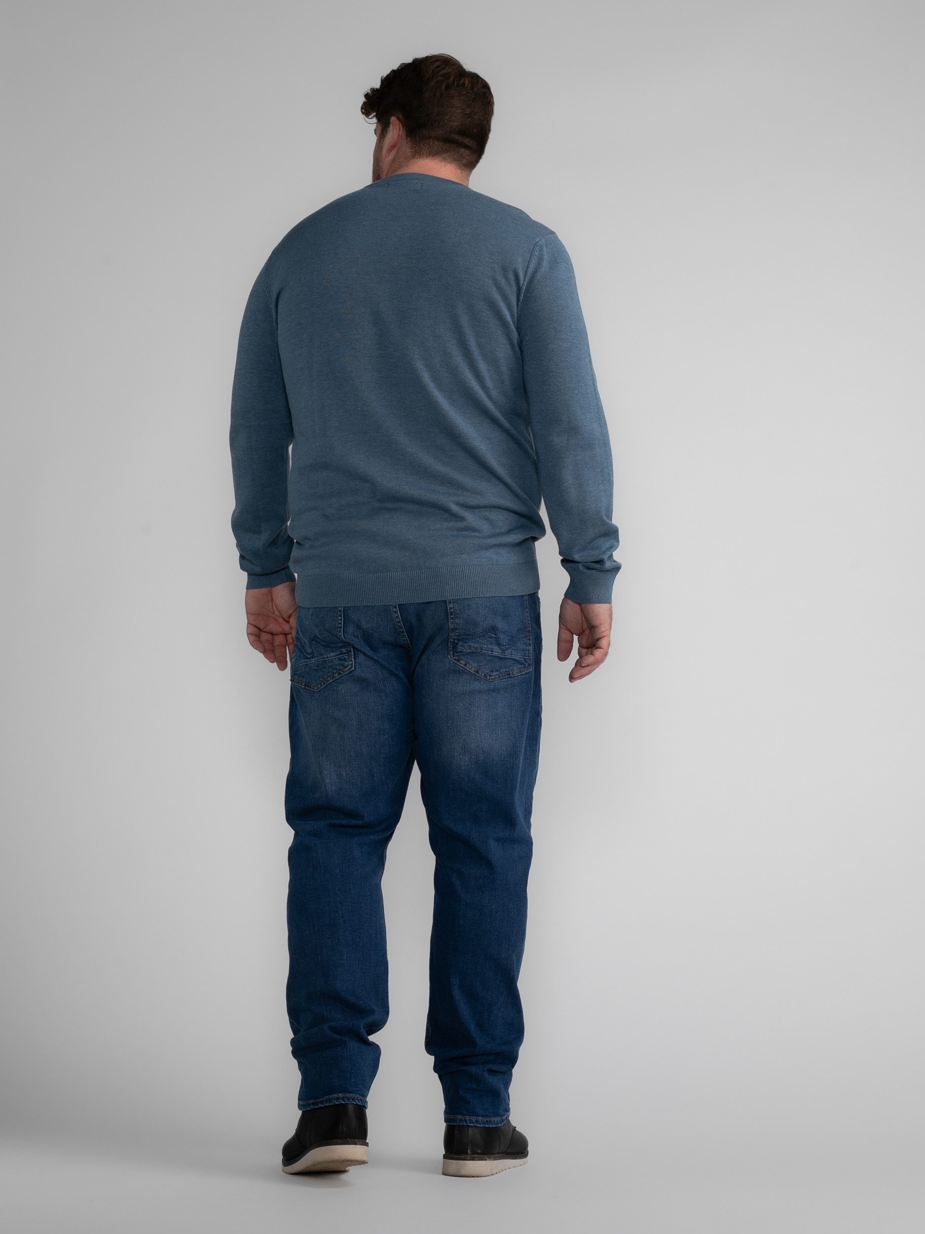 Petrol Industries V-Ausschnitt-Pullover Men Knitwear V-Neck Basic