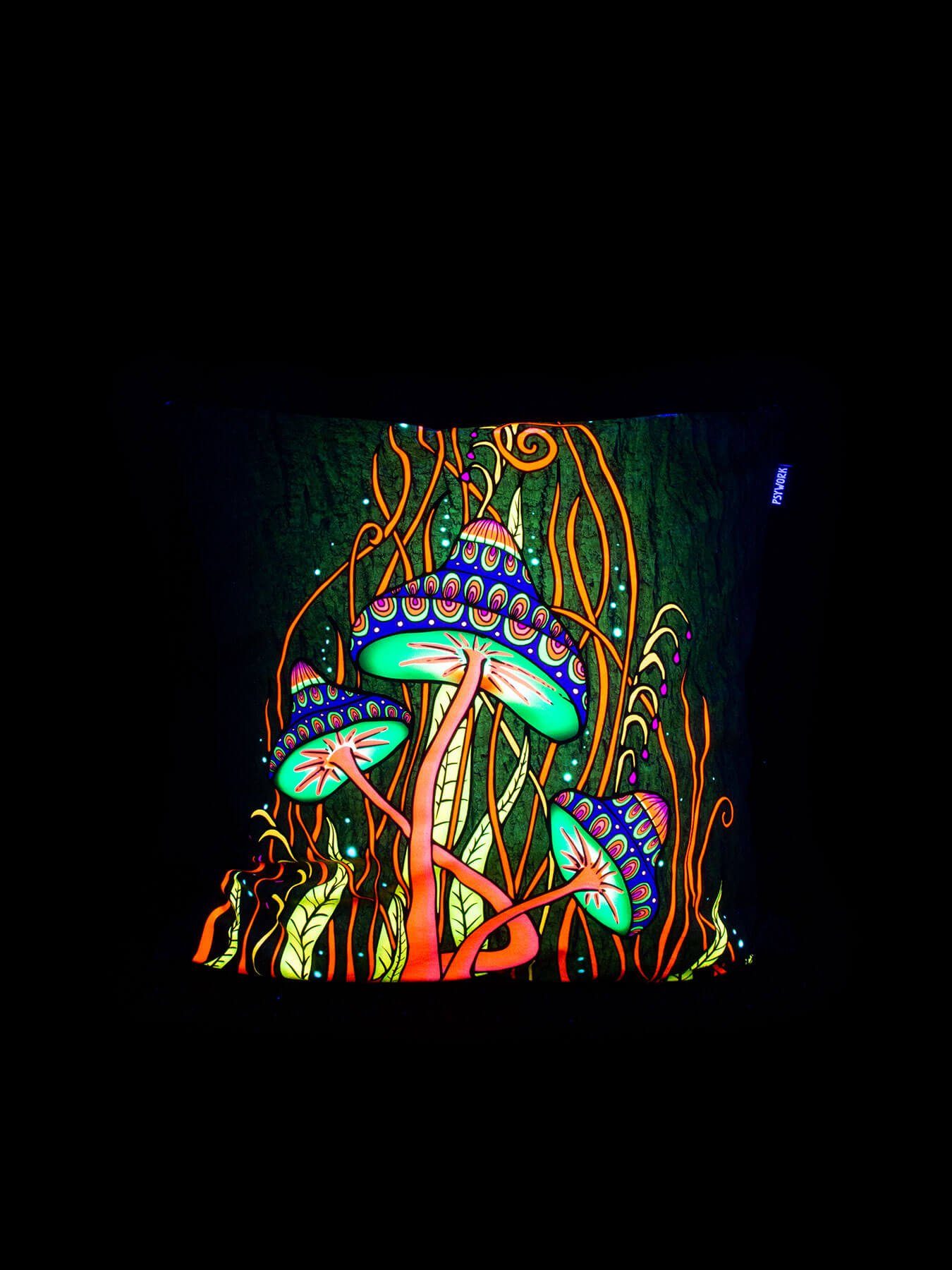 PSYWORK Dekokissen PSYWORK Schwarzlicht Schwarzlicht UV-aktiv, "Magic Mushroom leuchtet Kissen 60x60cm, Pink", unter Neon