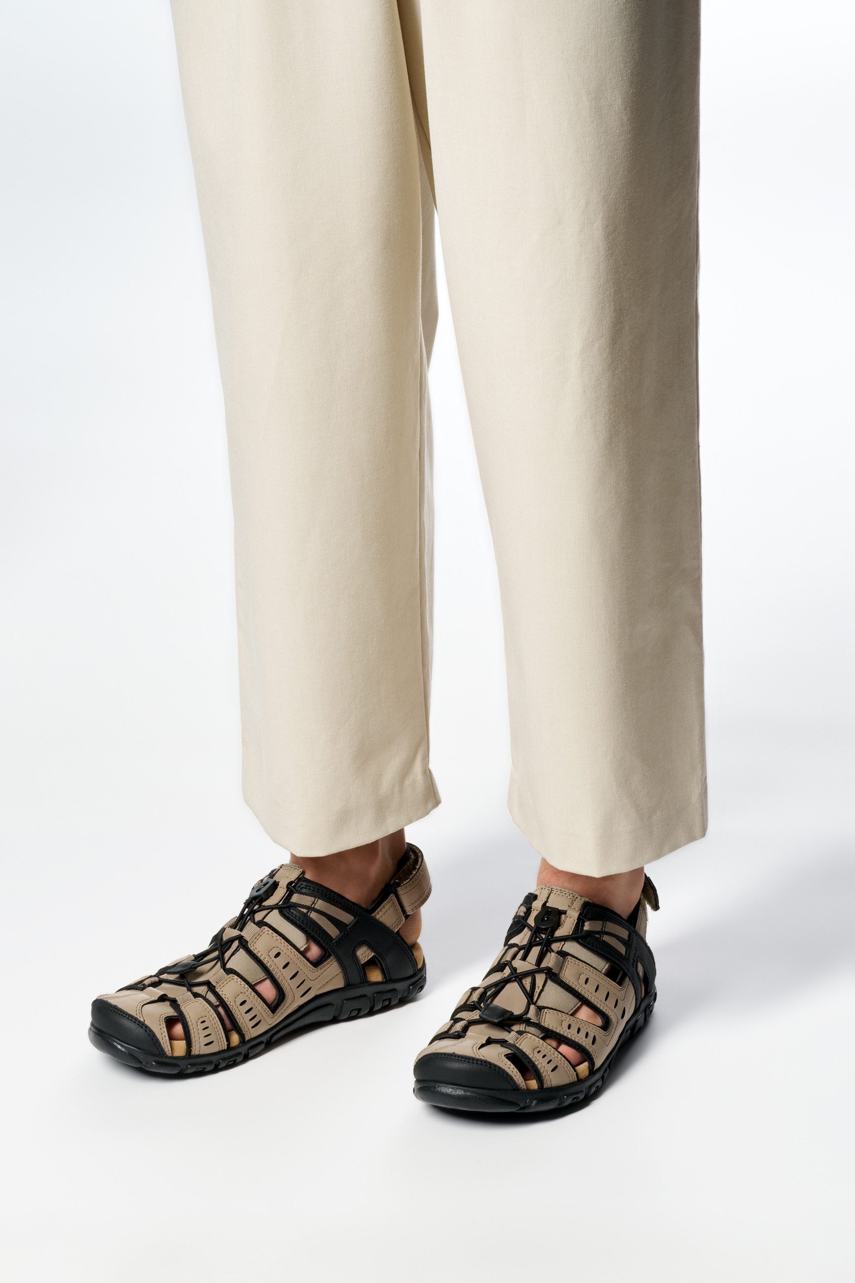 Geox UOMO SANDAL STRADA C Sandale, Sommerschuh, Klettschuh, Outdoorsandale, mit Lederfußbett