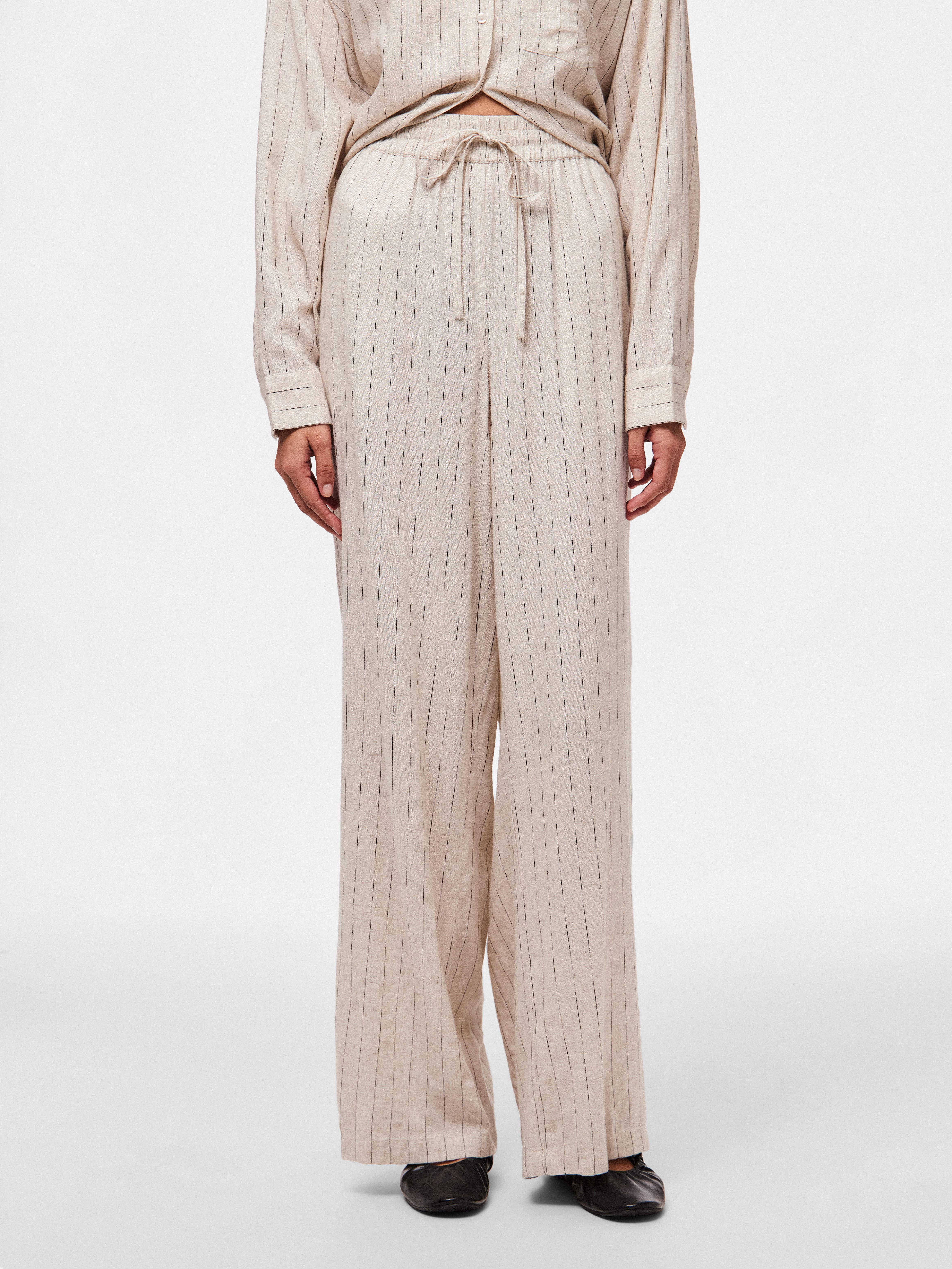 pieces Schlupfhose PCPIA HW WIDE PANTS WVN NOOS Sommerhose, mit Leinen günstig online kaufen