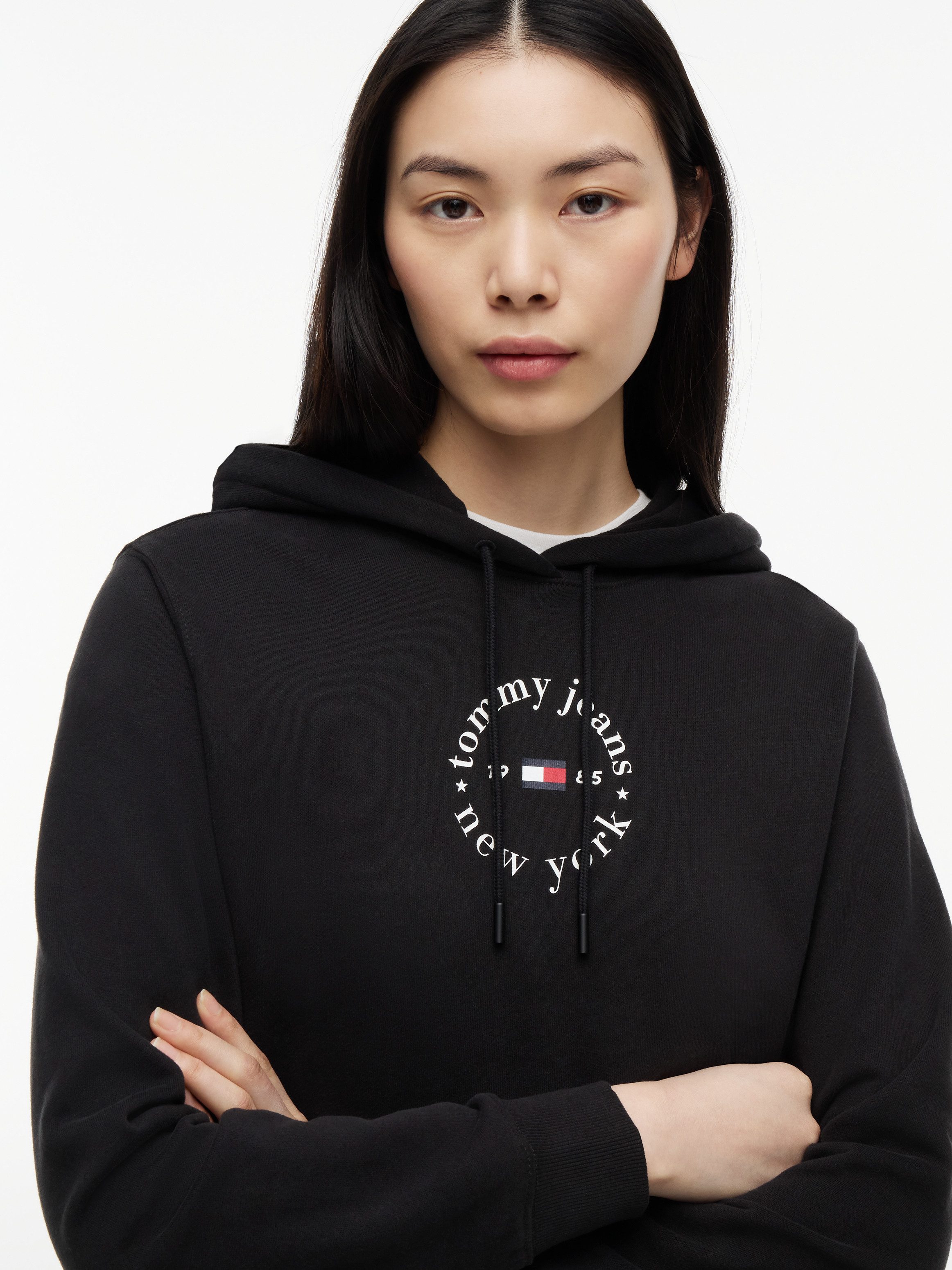 Tommy Jeans Kapuzensweatshirt TJW REG ESS LOGO 2 HOODIE EXT Baumwolle, regular fit