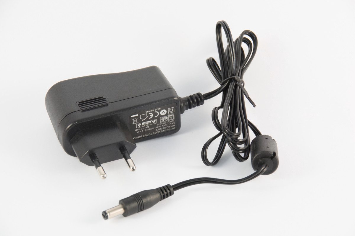 Yealink Wandhalterung Yealink Netzteil 5V, 2A