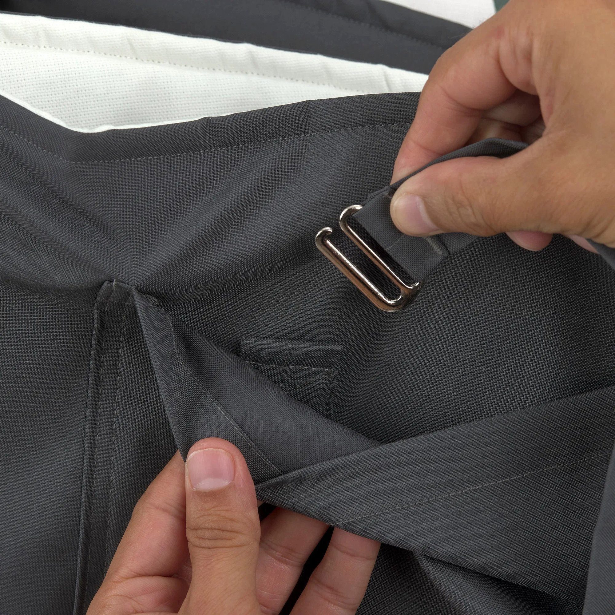 LÄSSIG Handtasche Mamaki Bag - Tragetasche mit Spielmatte (anthracite)