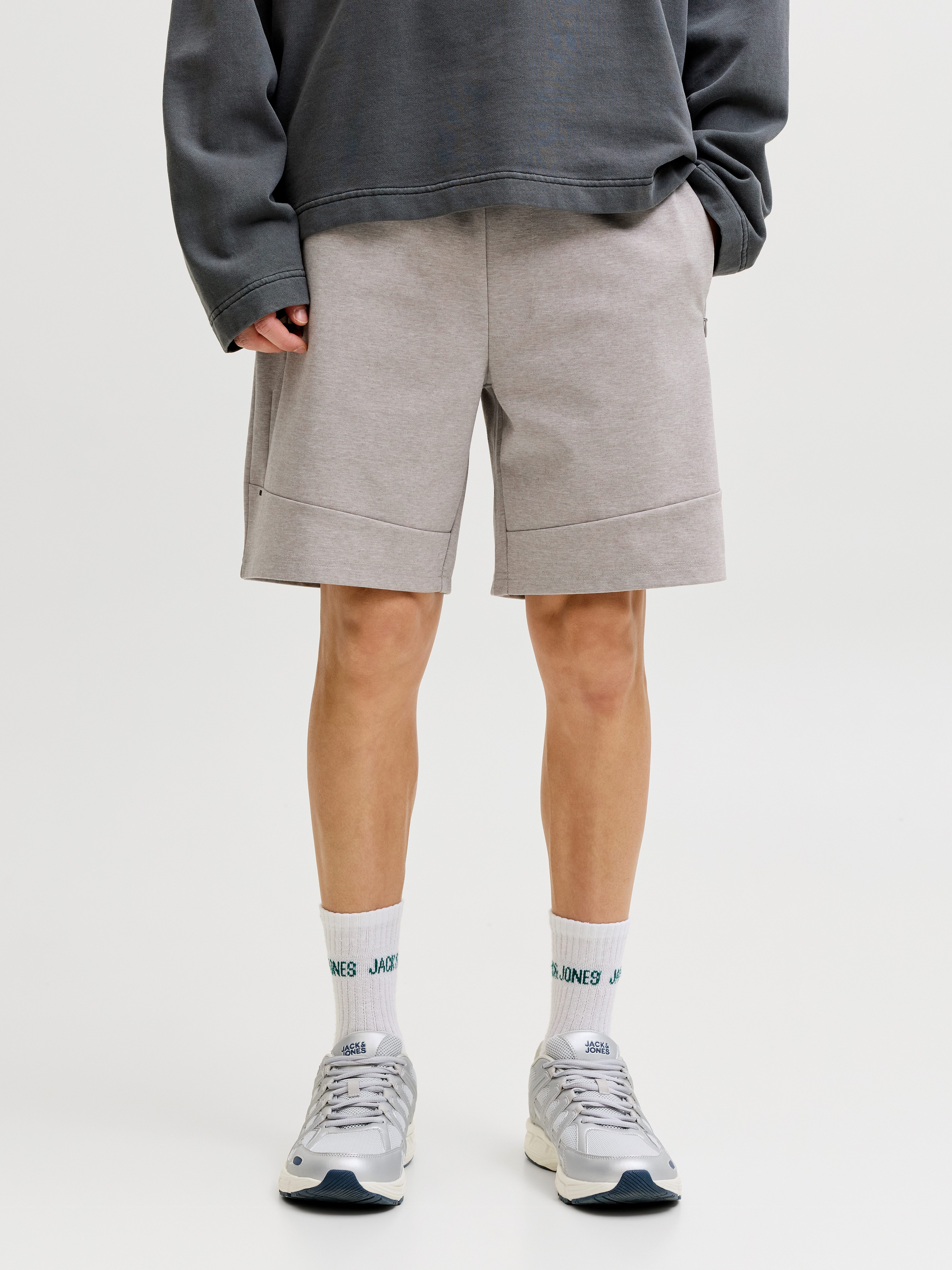Sweatshorts JPSTGORDON BASE SWEAT SHORTS SRT SN
