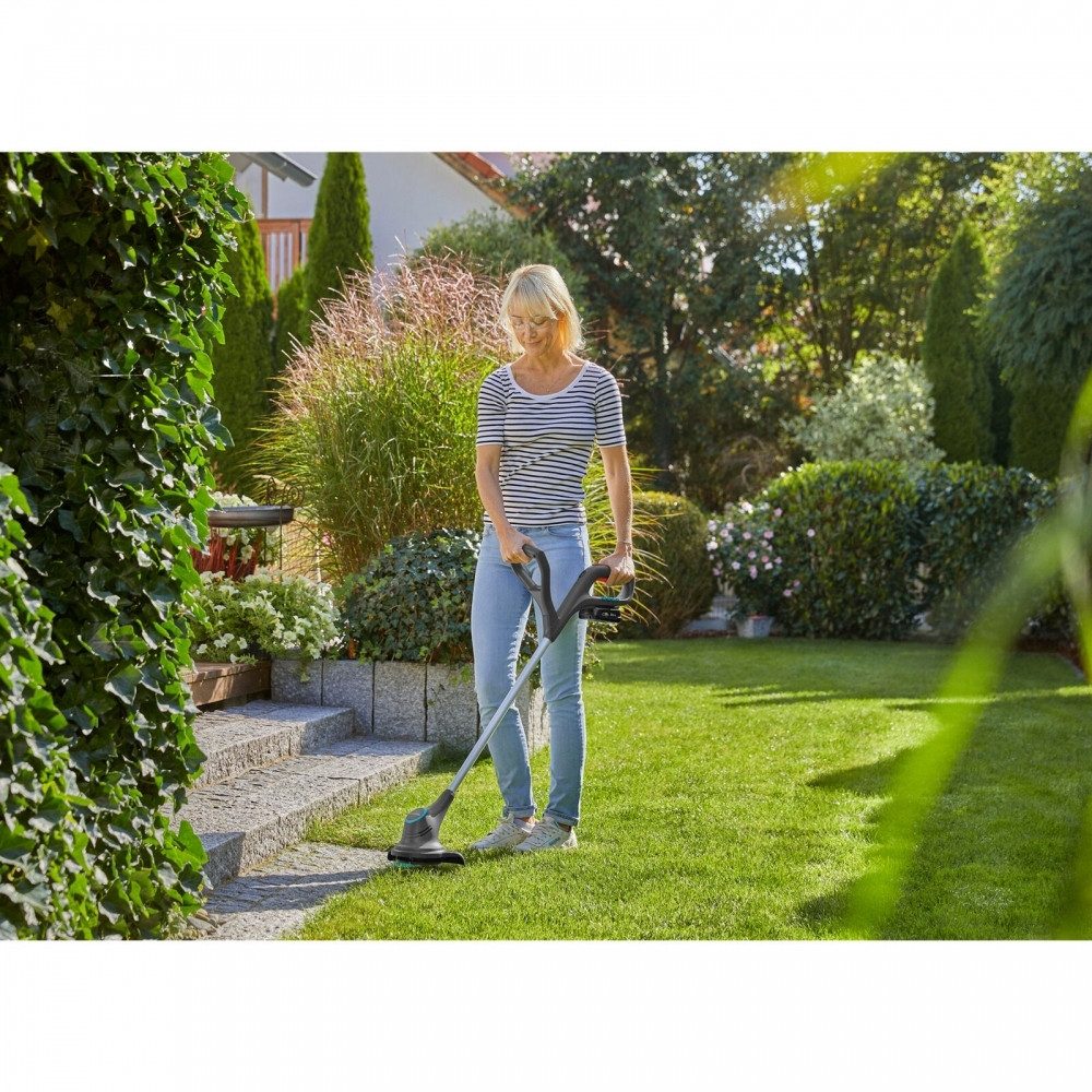 GARDENA Akku-Rasentrimmer Gardena Akku-Trimmer SmallCut 23/18V P4A Set - Trimmer