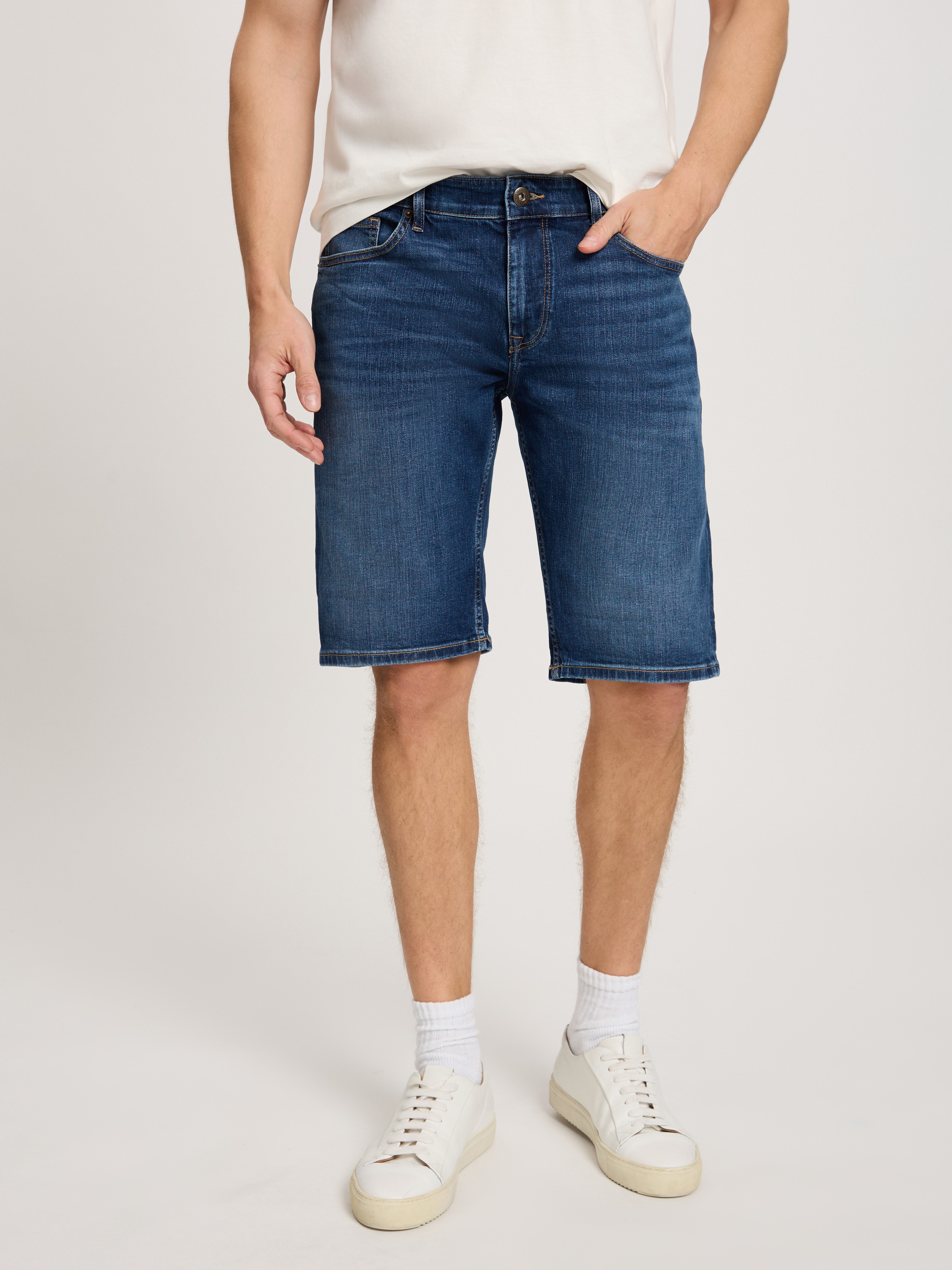 CROSS JEANS® Jeansshorts Leom günstig online kaufen