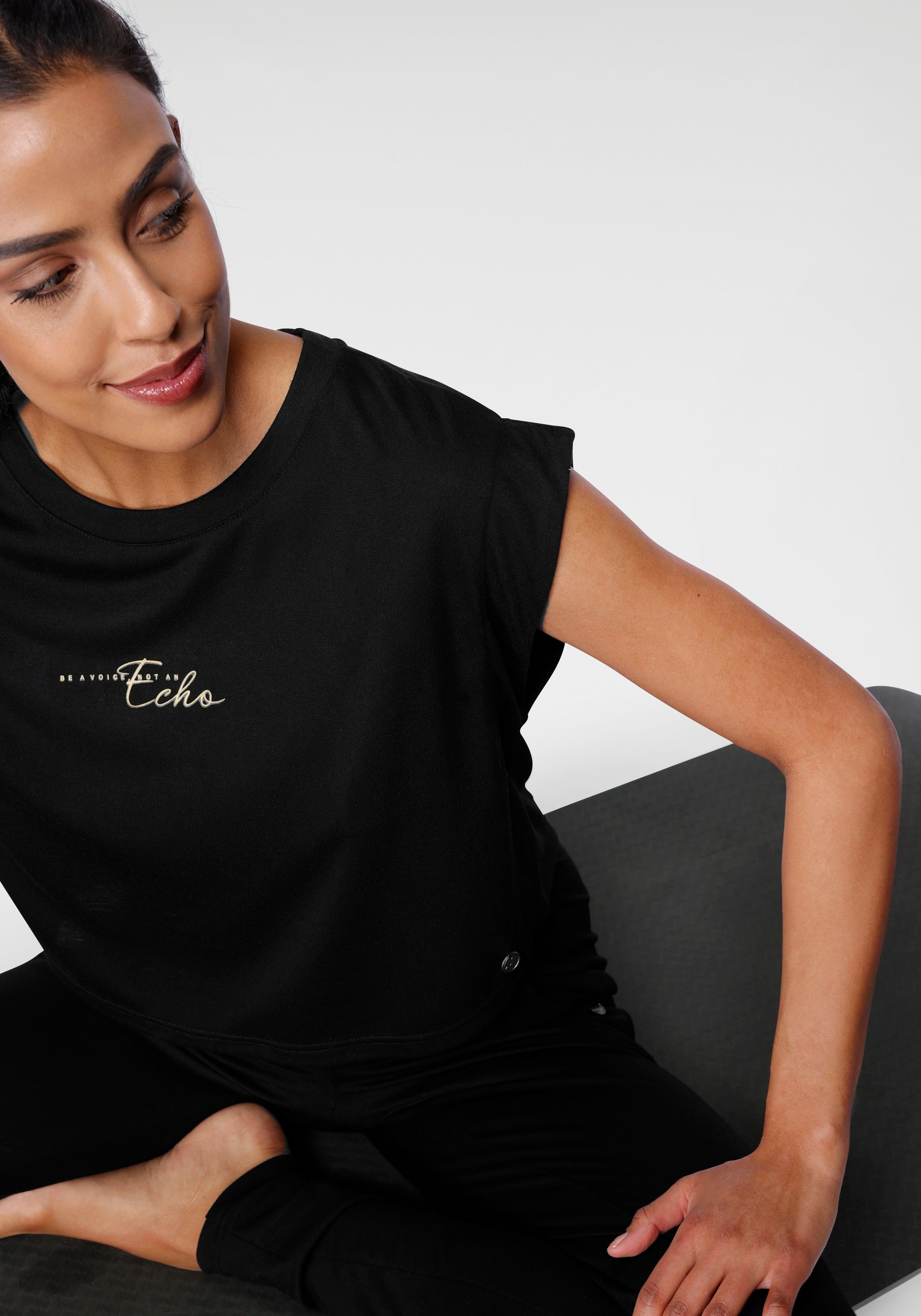 Yoga - Relax aus 2-tlg. Shirt & Soulwear Material) (Set & Ocean (Set) Sportswear nachhaltigem Yoga Top Schwarz/Schwarz Shirt