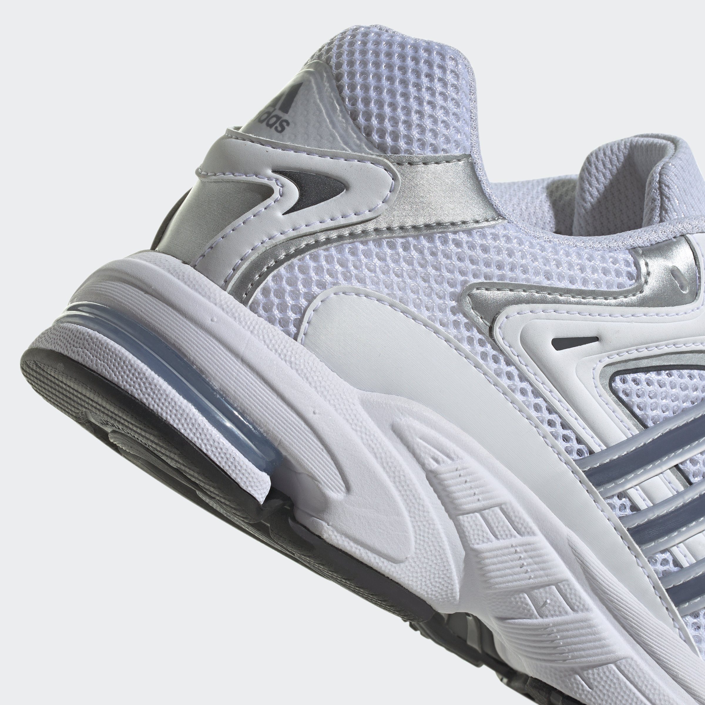 adidas Originals RESPONSE / Sneaker White Five Core Grey / Black Cloud