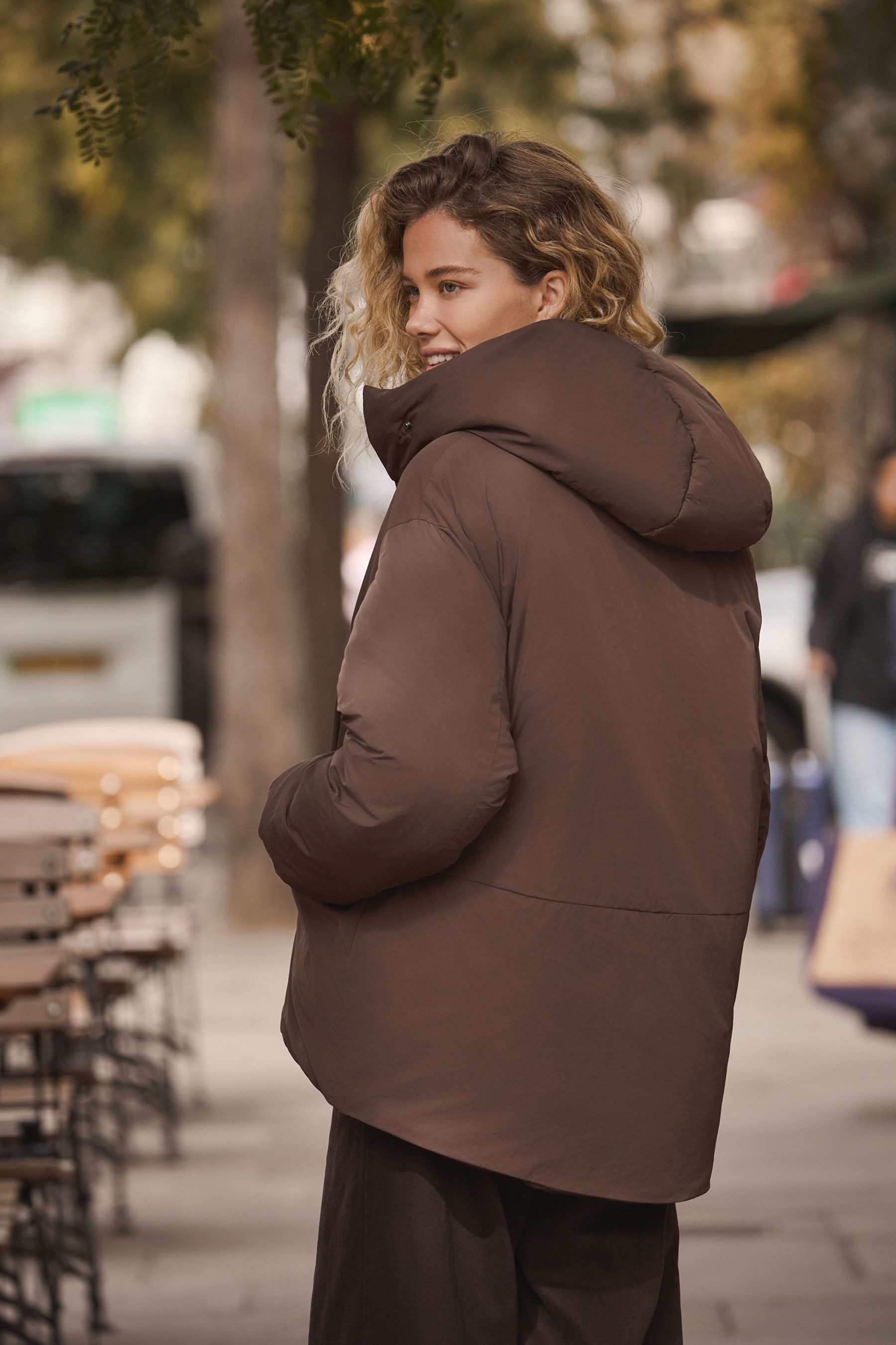 Next Steppjacke Steppmantel mit Kapuze und Ballonsaum (1-St) günstig online kaufen