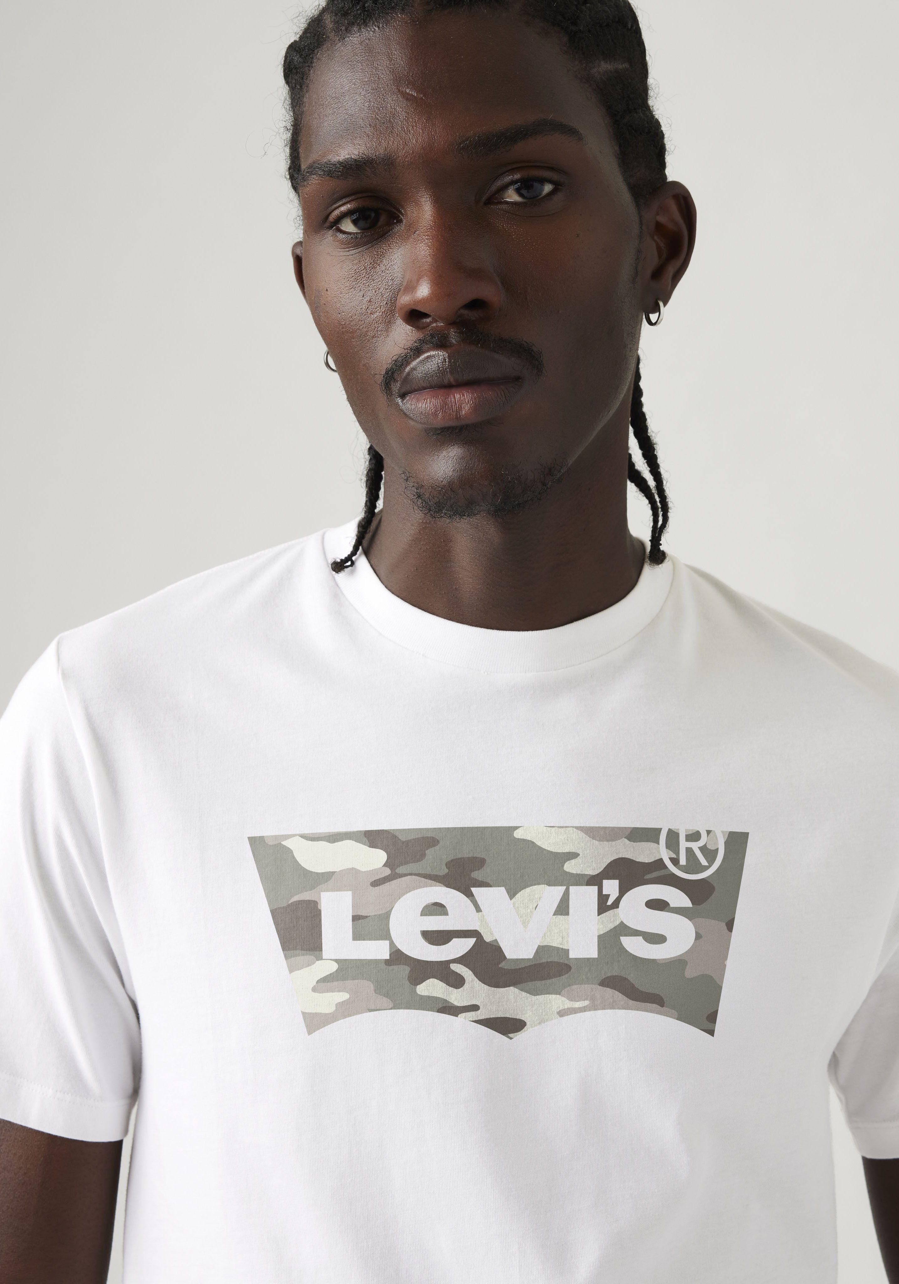 Levi's® T-Shirt Batwing Logo Tee mit Logo-Front-Print – Bild 4 von 5