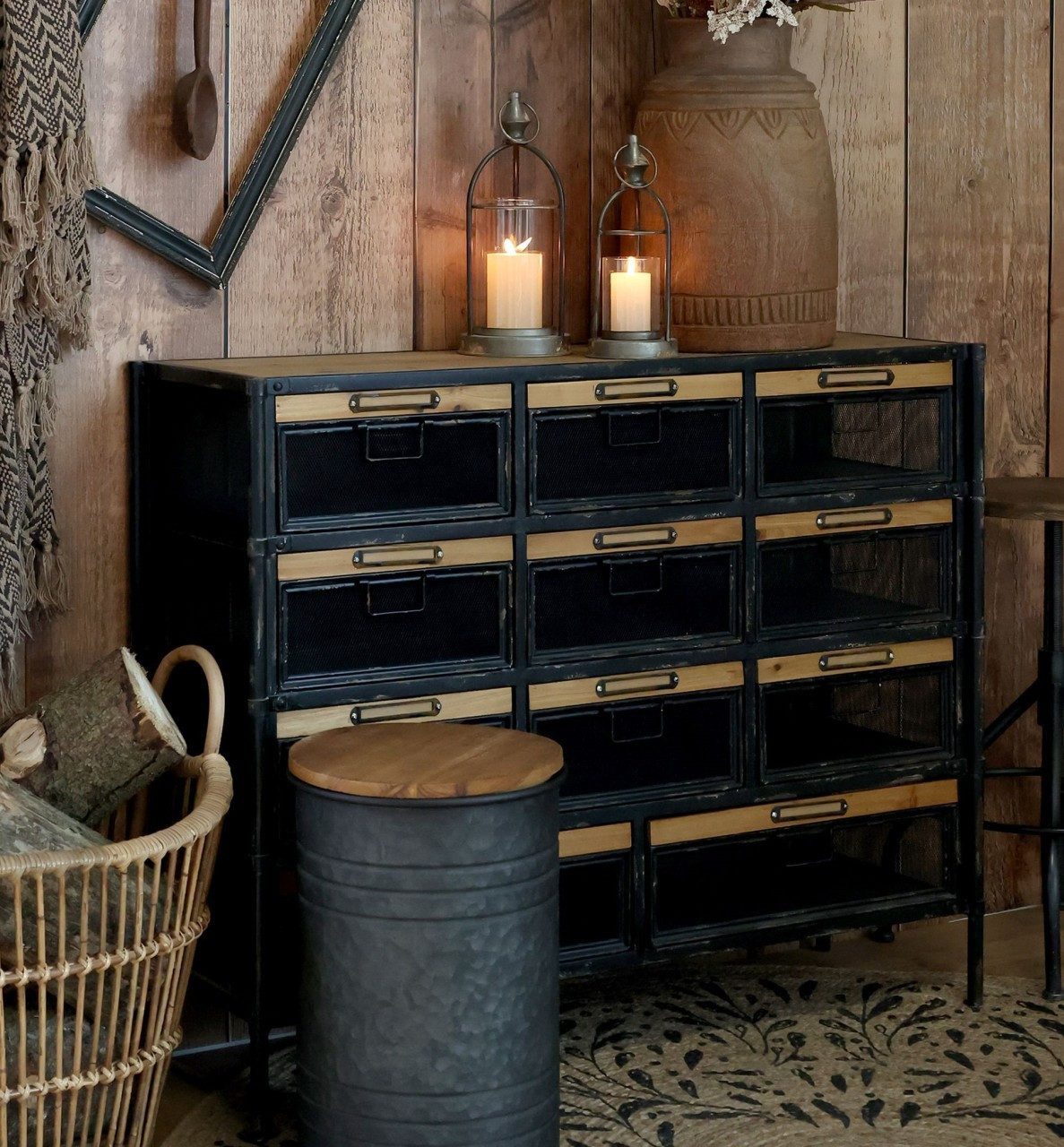 Chic Antique Kommode Industrial Factory Kommode Clément mit 11 Schüben und Gitterfront