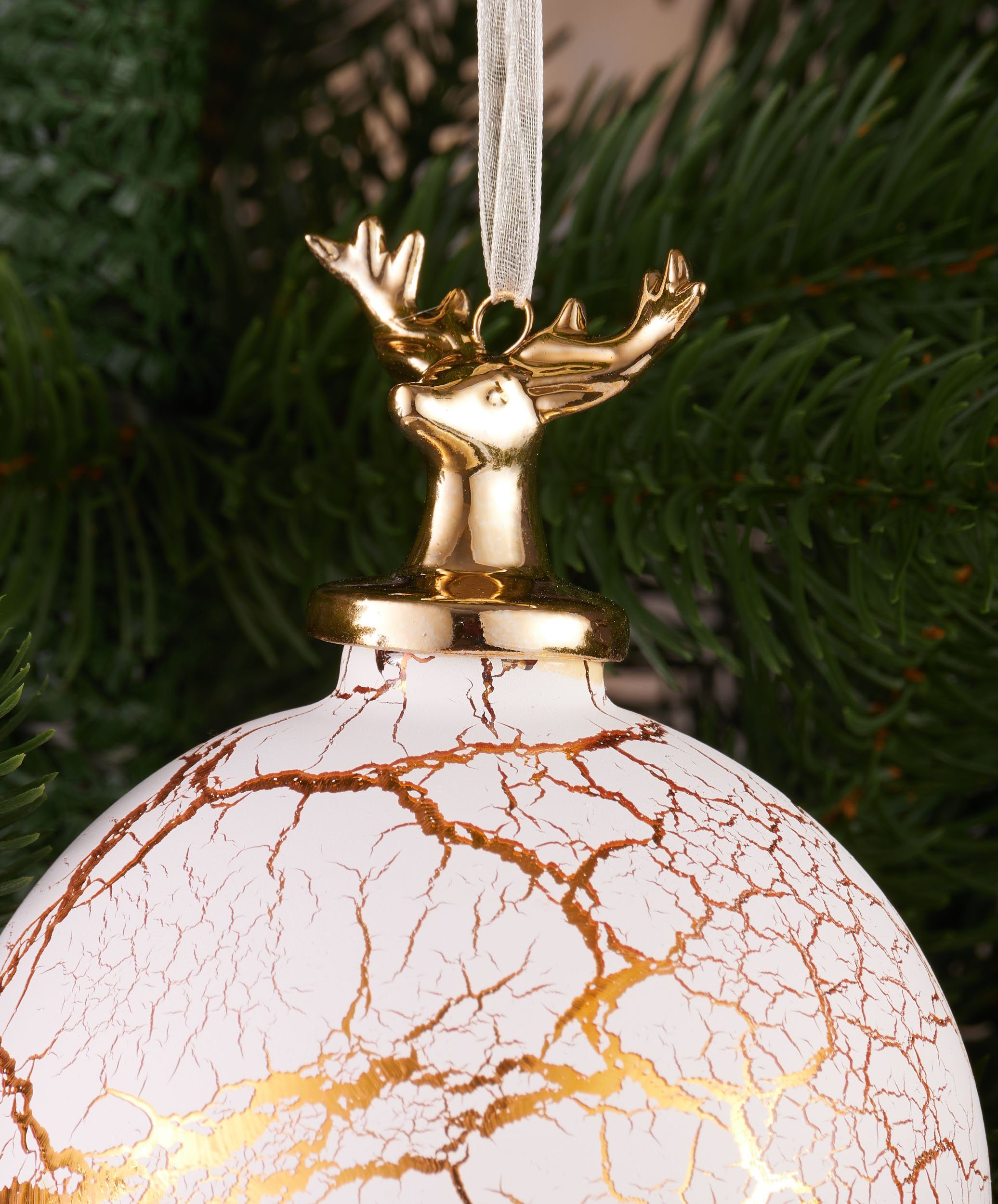 BRUBAKER Weihnachtsbaumkugel Premium cm Weiß Marmor Baumkugel Gold Hirsch St), 10 (1 Dekoration auf Marmor-Optik Hirschkopf Weihnachtskugel mit Glas - Kugel in Figur