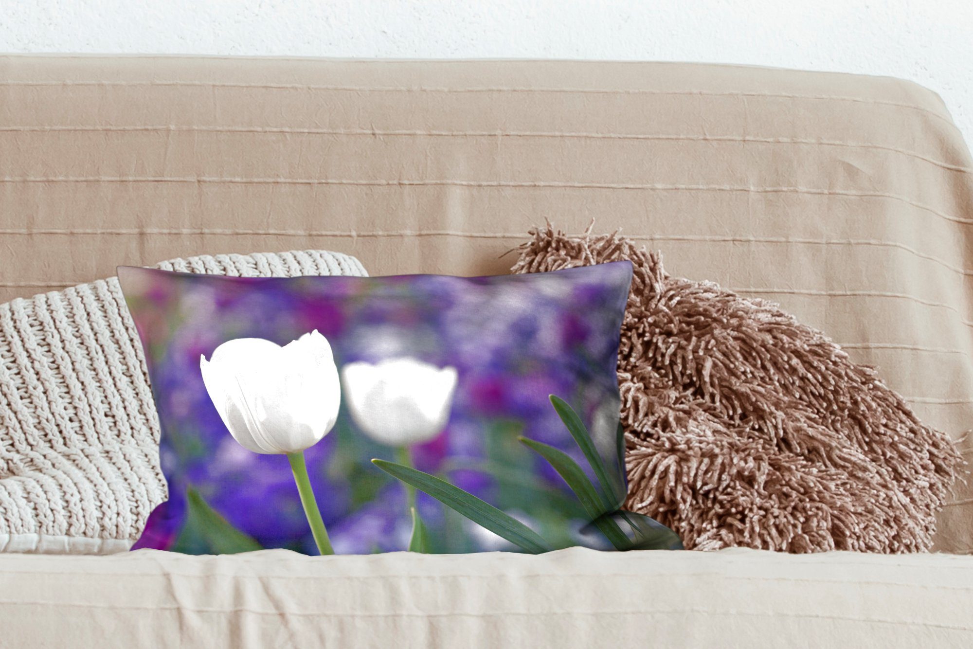 weißen Tulpe, Schlafzimmer Wohzimmer einer Füllung, Dekokissen MuchoWow Dekoration, der Nahaufnahme Zierkissen, mit weißen Dekokissen Blätter