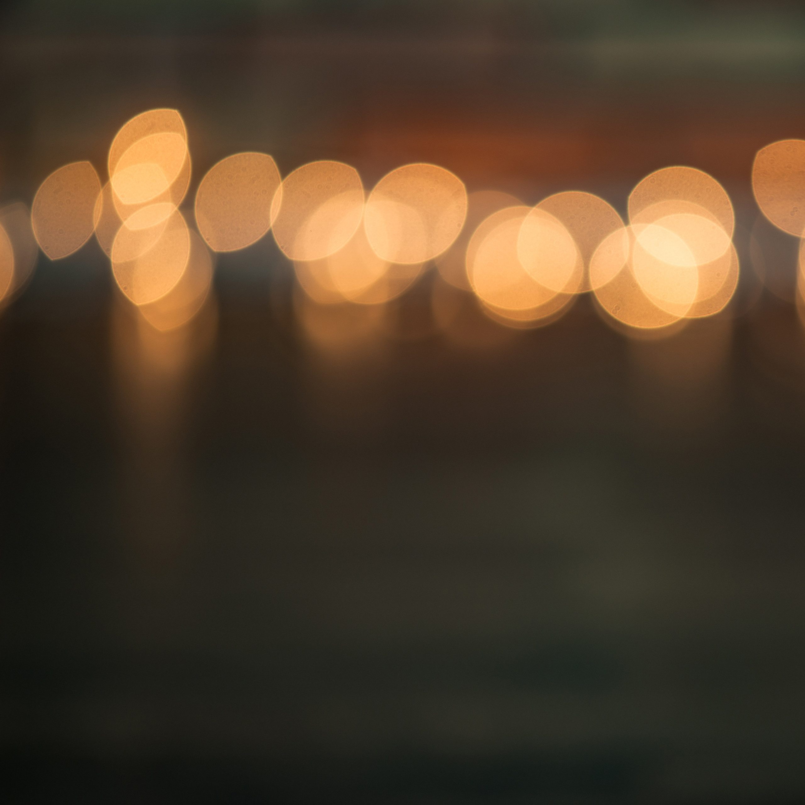 relaxdays LED-Lichterkette mit 10 Kugel, Weiß-Grau-Braun