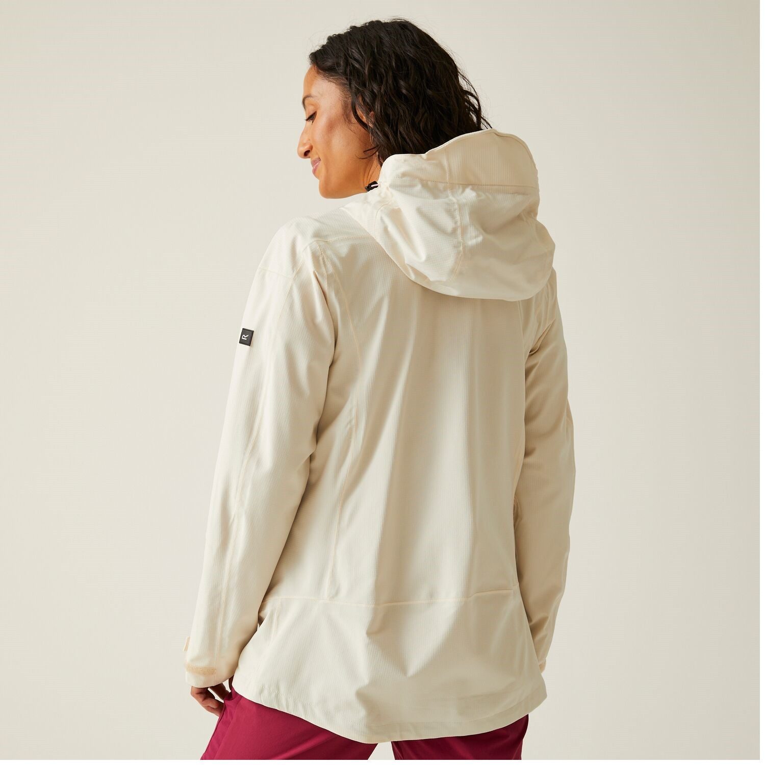 Regatta Outdoorjacke Okara Wasserabweisende Outdoorjacke mit Unterarmbelüftung