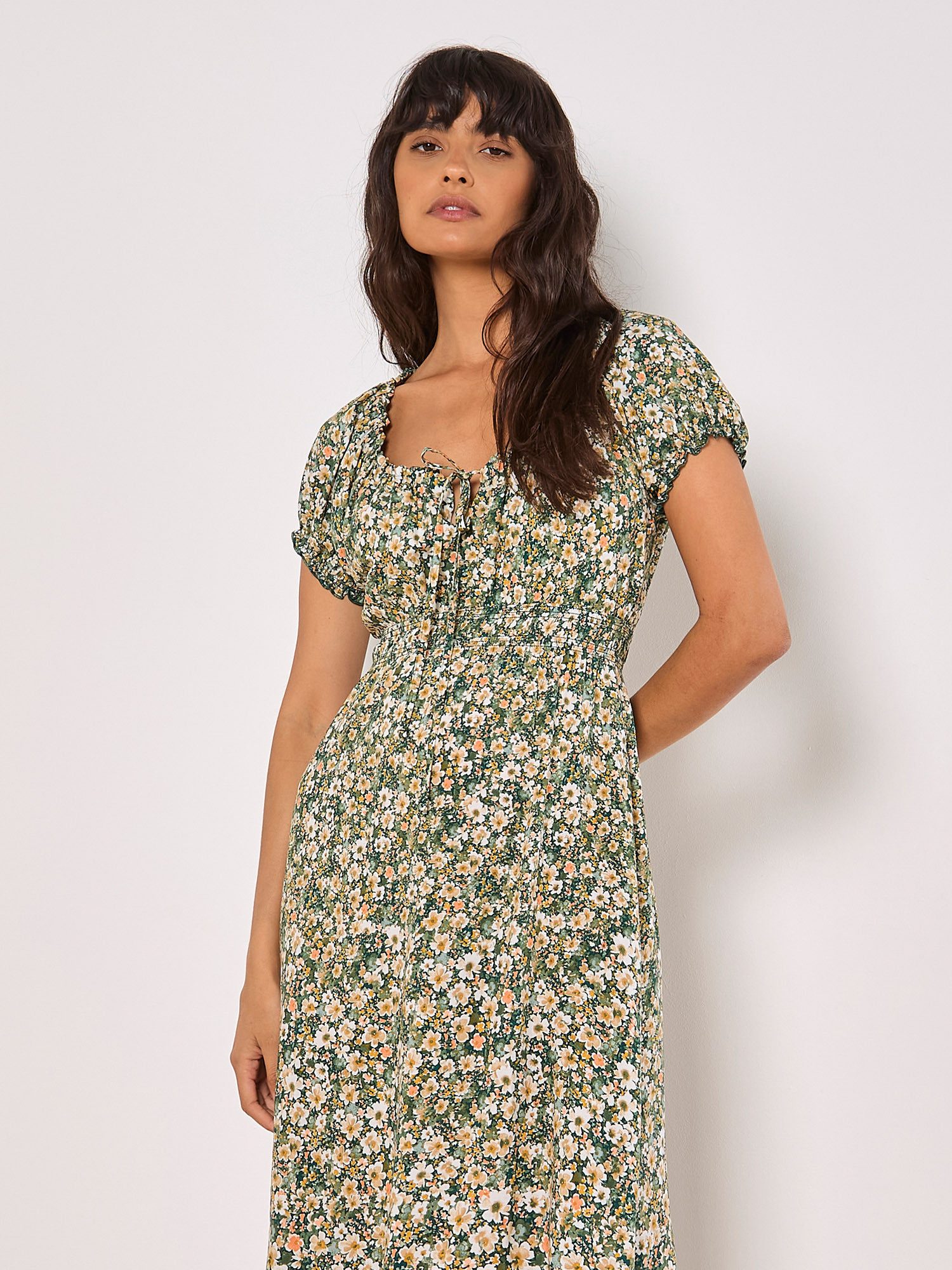 Apricot Midikleid Aquarellfarbenes geblümtes Kleid, mit günstig online kaufen