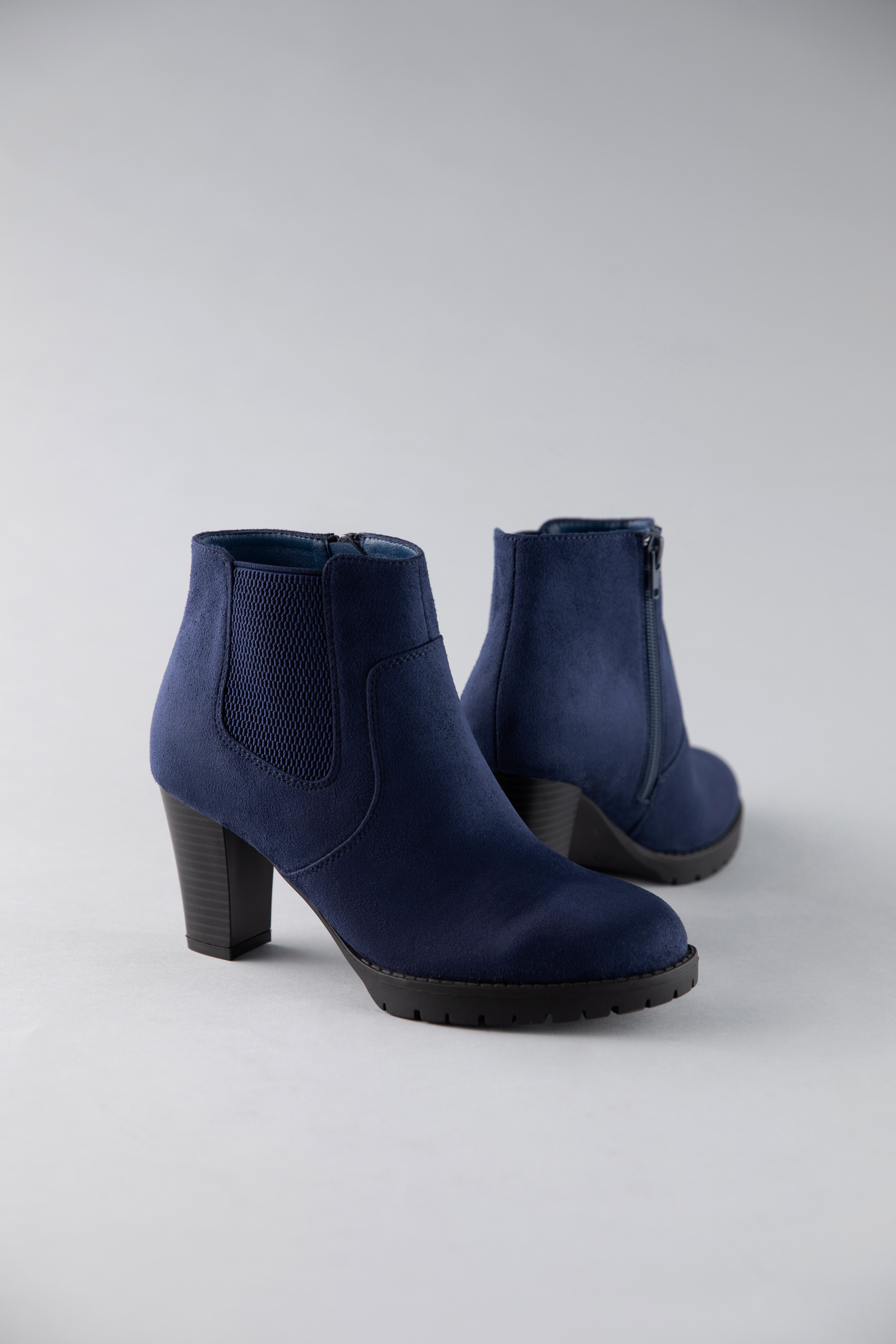 Aniston SHOES Stiefelette Ankleboots mit seitlichem Stretcheinsatz