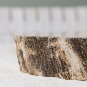 wohnfreuden Dekotablett Tablett aus fossilem Holz ca. 50 cm, 1080