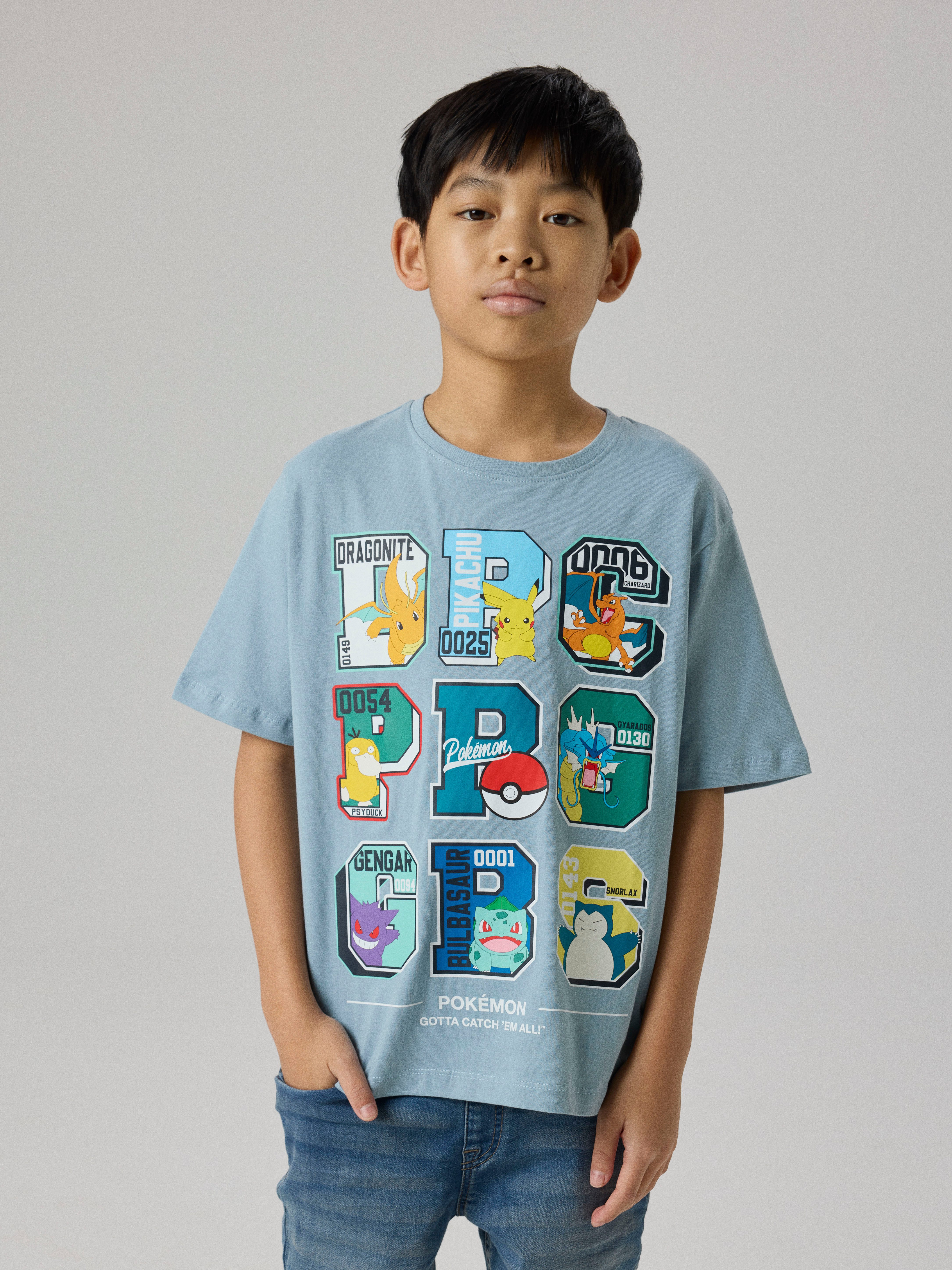 Name It T-Shirt NKMJULIO POKEMON SS NREG TOP NOOS SKY Baumwolle, regular fit