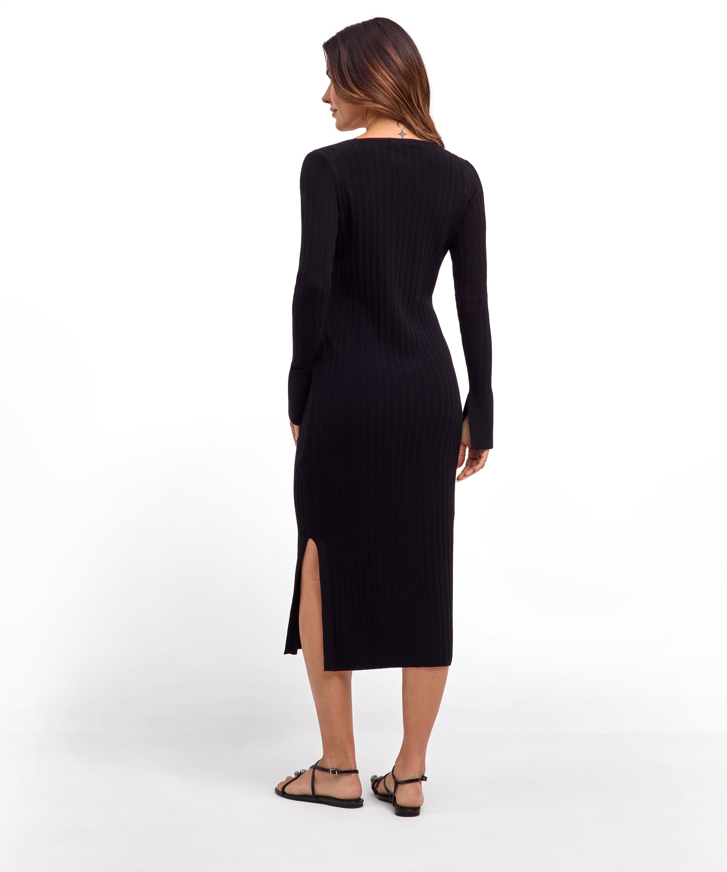 FALKE Strickkleid Kleid mit feiner Rippstruktur (1-tlg) mit feiner Rippstruktur
