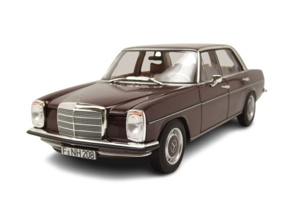 Norev Modellauto Mercedes 200 /8 Strichachter W115 1968 dunkelrotbraun, Maßstab 1:18