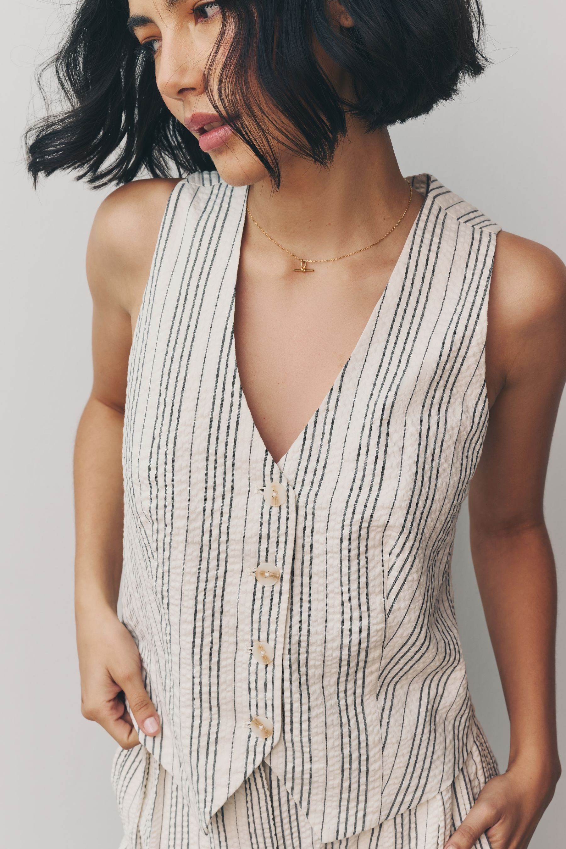 Next Anzugweste Gestreifte, strukturierte Weste (1-tlg)