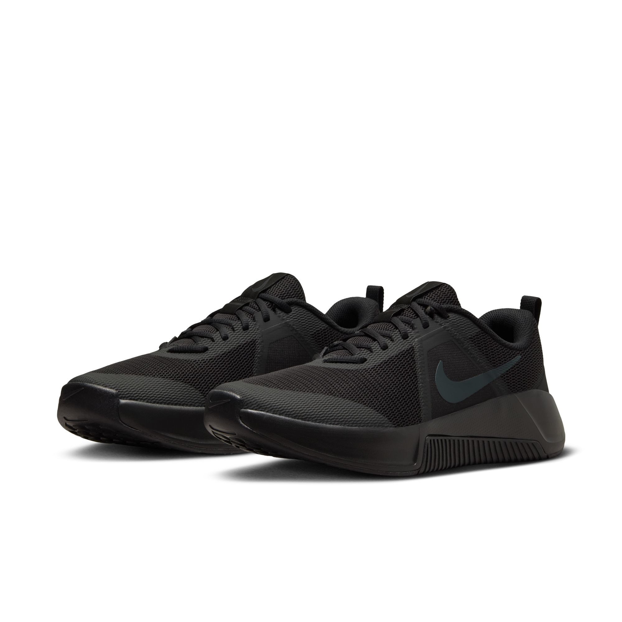 Nike MC TRAINER 3 Trainingsschuh ideal für Gym und Fitnessstudio