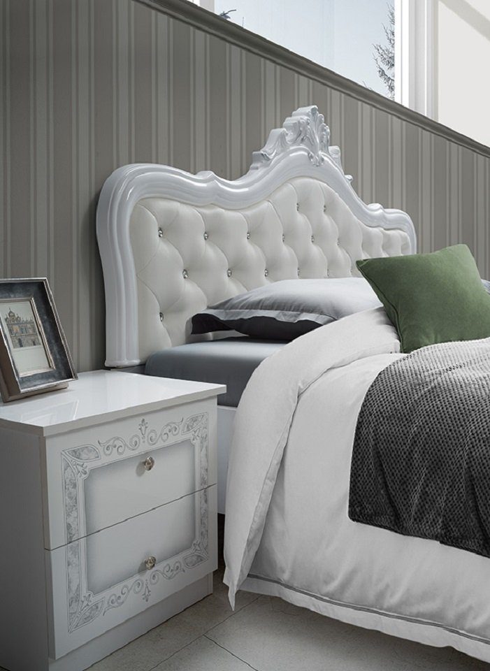 (im Livia, 4-Teilig), Hochglanz Stil, Weiß/Silber Interdesign24 klassischen Barock Schlafzimmer-Set
